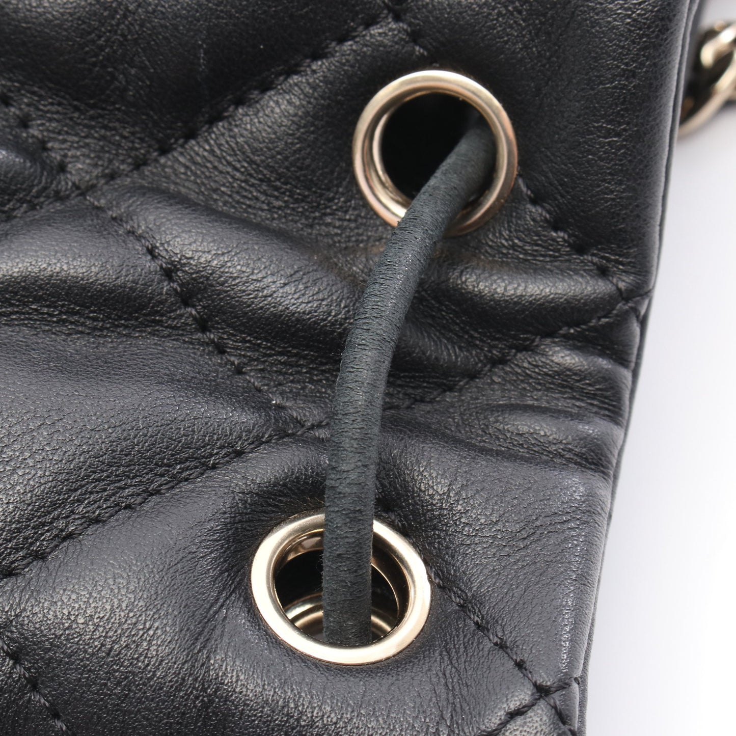 マトラッセ バックパック リュックサック レザー ブラック ゴールド金具 シャネル バッグ CHANEL