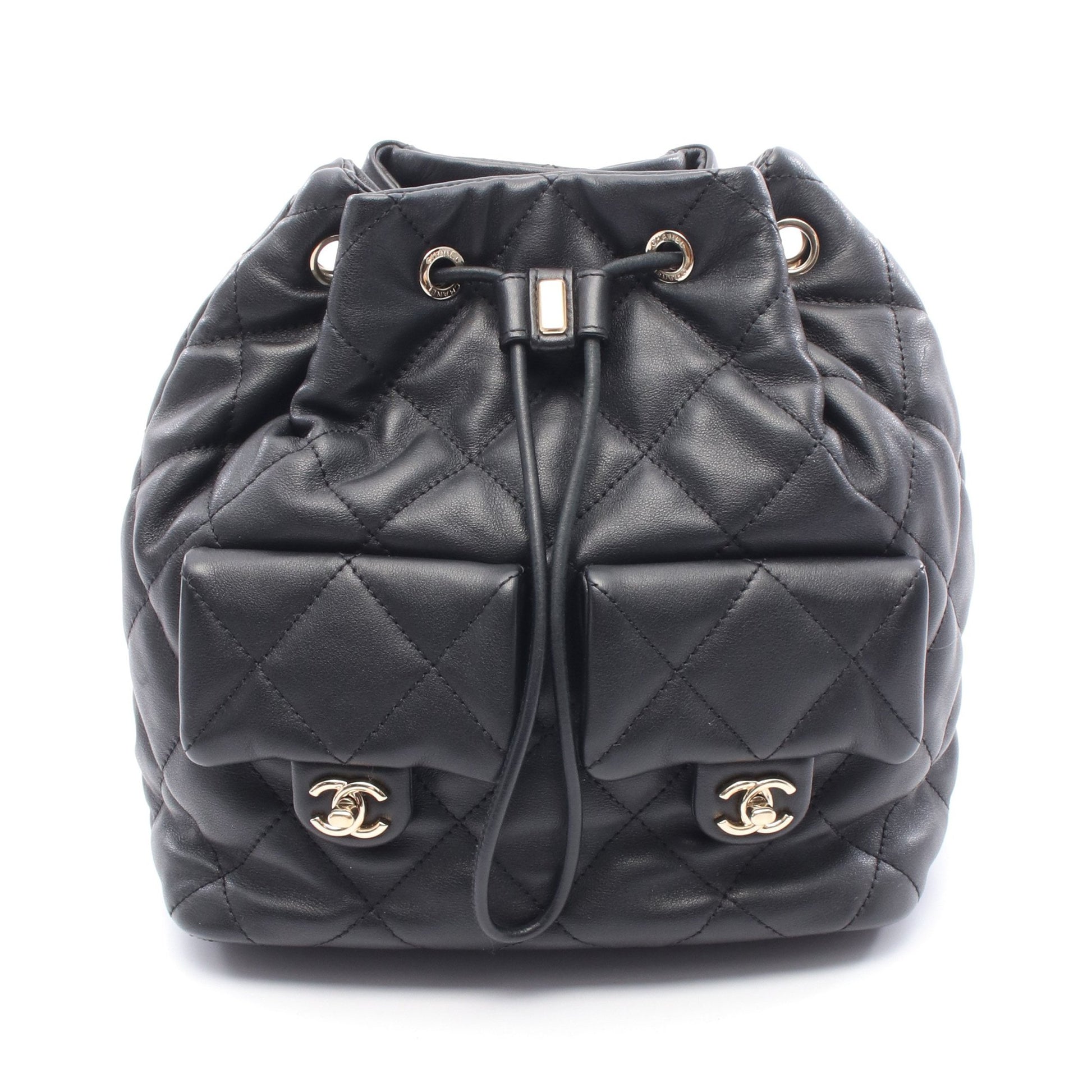 マトラッセ バックパック リュックサック レザー ブラック ゴールド金具 シャネル バッグ CHANEL