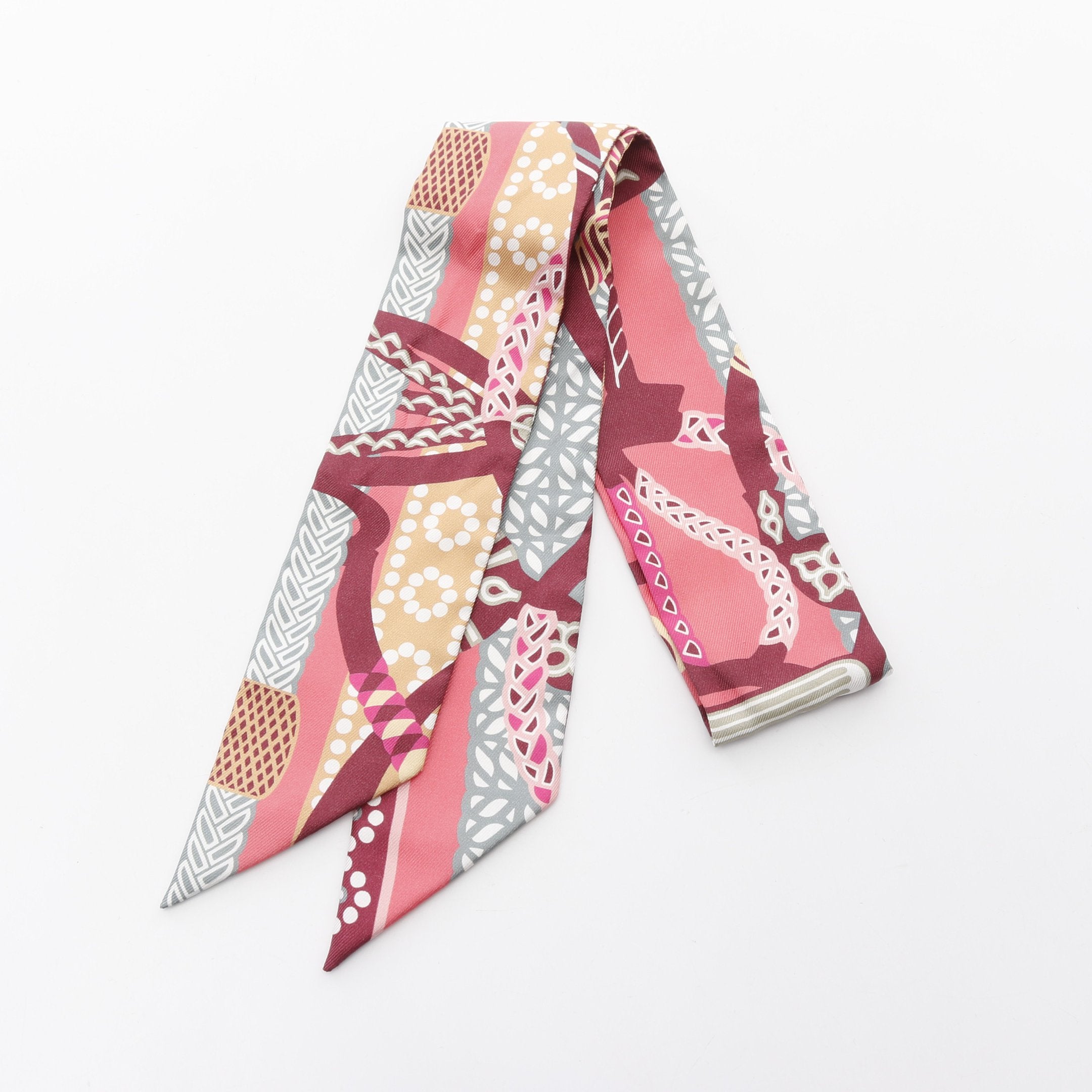 エルメス HERMES リボンスカーフ ツイリー ピンク マルチカラー 小物 総柄 シルク エルメス HERMES リボンスカーフ ツイリー ピンク ボルドー 小物