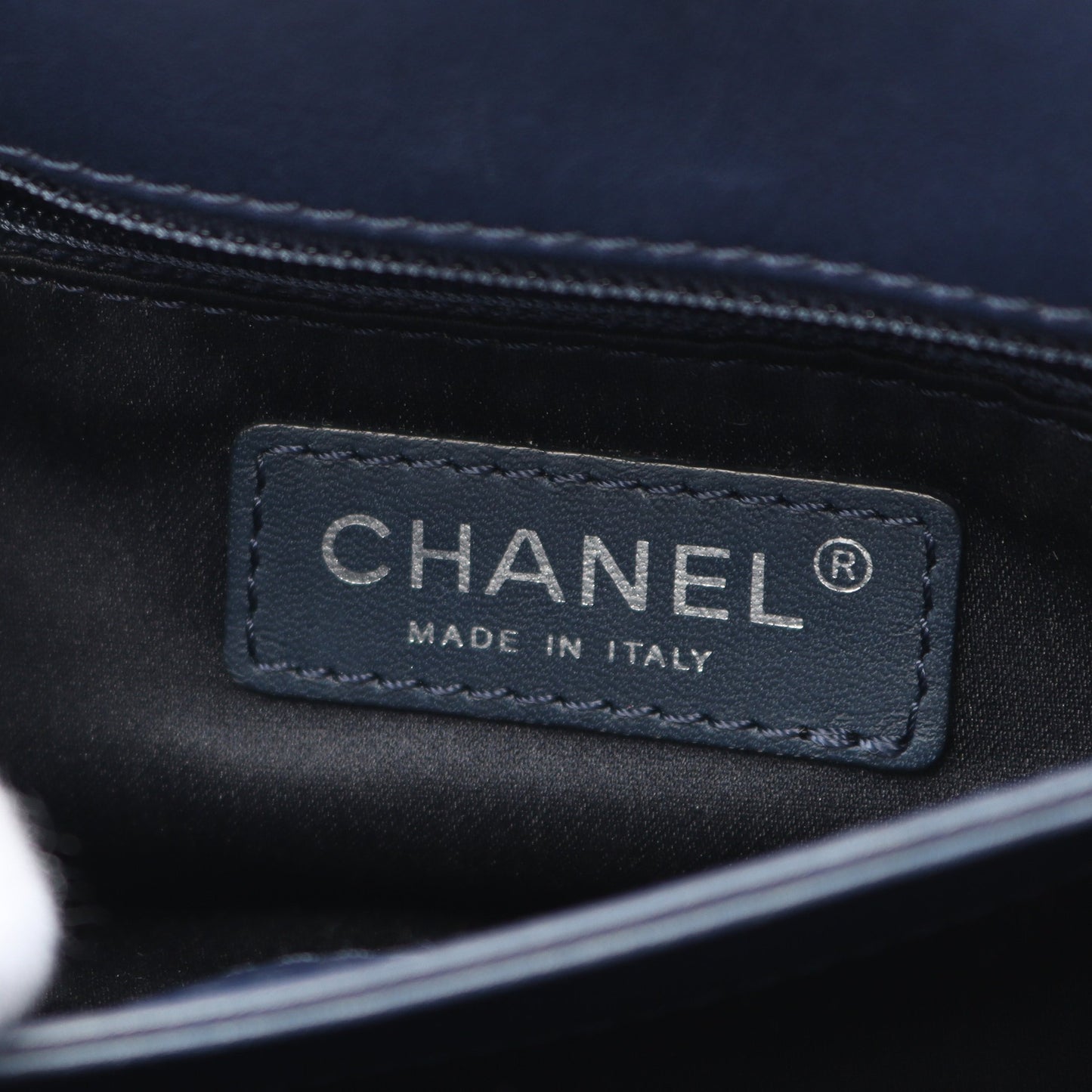ワイルドステッチ チェーンショルダーバッグ レザー ネイビー シルバー金具 シャネル バッグ CHANEL