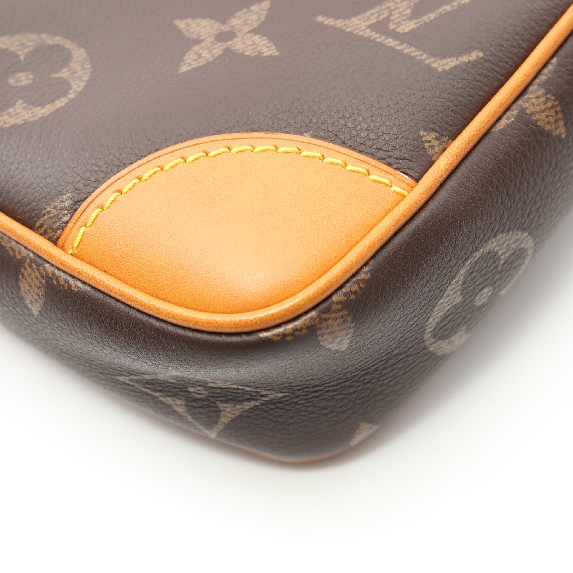 ダヌーブ モノグラム ハンドバッグ PVC レザー ブラウン 2WAY ルイヴィトン バッグ LOUIS VUITTON
