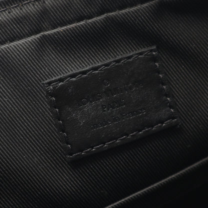 トリオ メッセンジャー モノグラム エクリプス ショルダーバッグ PVC レザー ブラック グレー ルイヴィトン バッグ LOUIS VUITTON