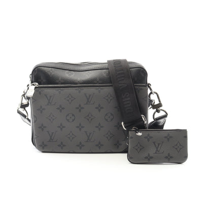 トリオ メッセンジャー モノグラム エクリプス ショルダーバッグ PVC レザー ブラック グレー ルイヴィトン バッグ LOUIS VUITTON