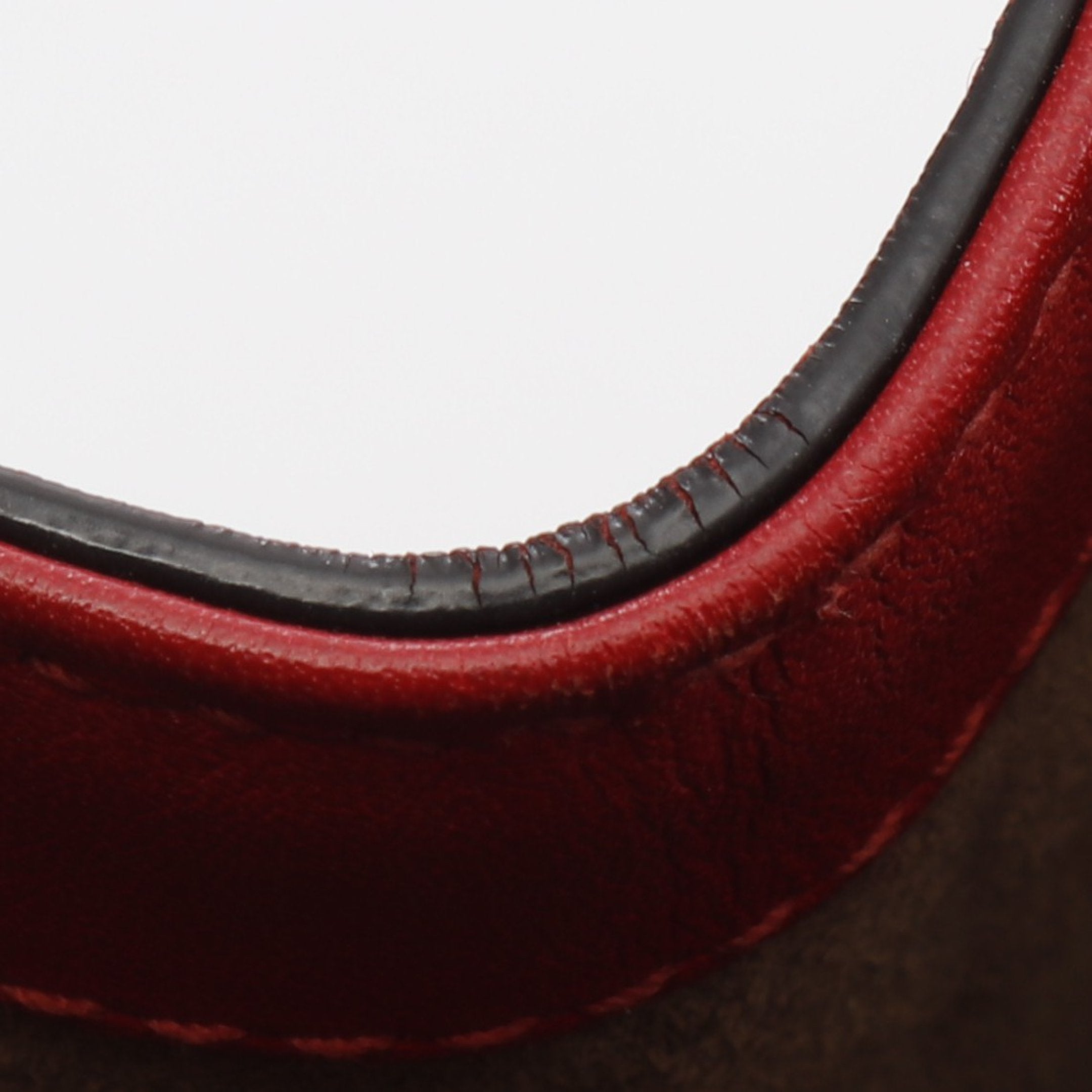 パドロック チェーンショルダーバッグ レザー レッド ピンク グッチ