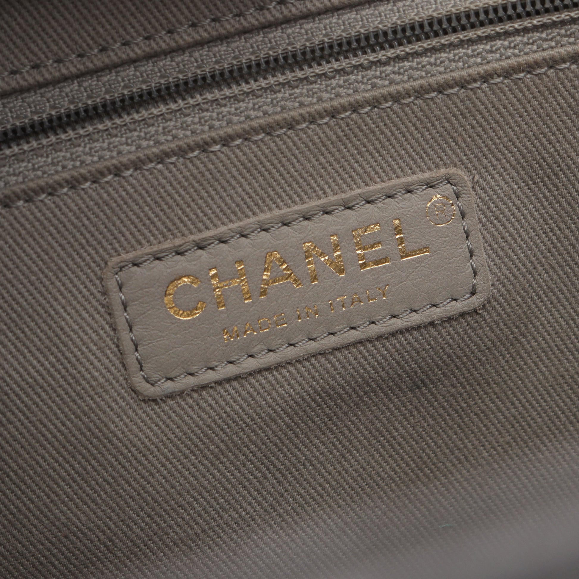 ビジネスアフィニティ マトラッセ チェーンショルダーバッグ キャビアスキン グレー ゴールド金具 2WAY シャネル バッグ CHANEL