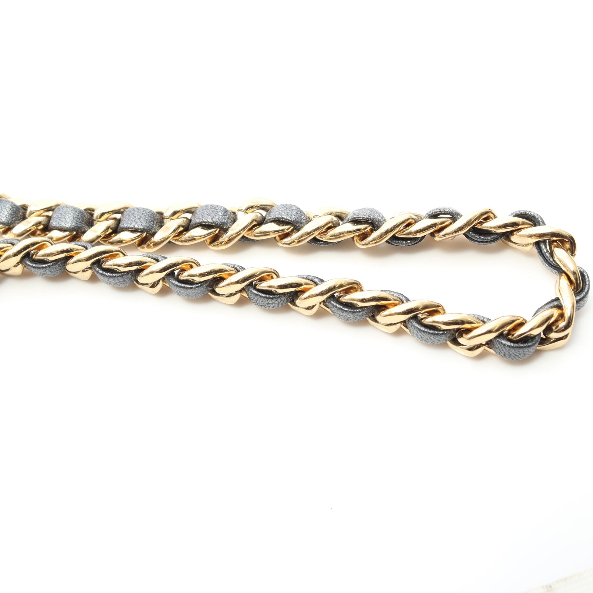 マトラッセ チェーンショルダーバッグ レザー グレー ゴールド金具 シャネル バッグ CHANEL