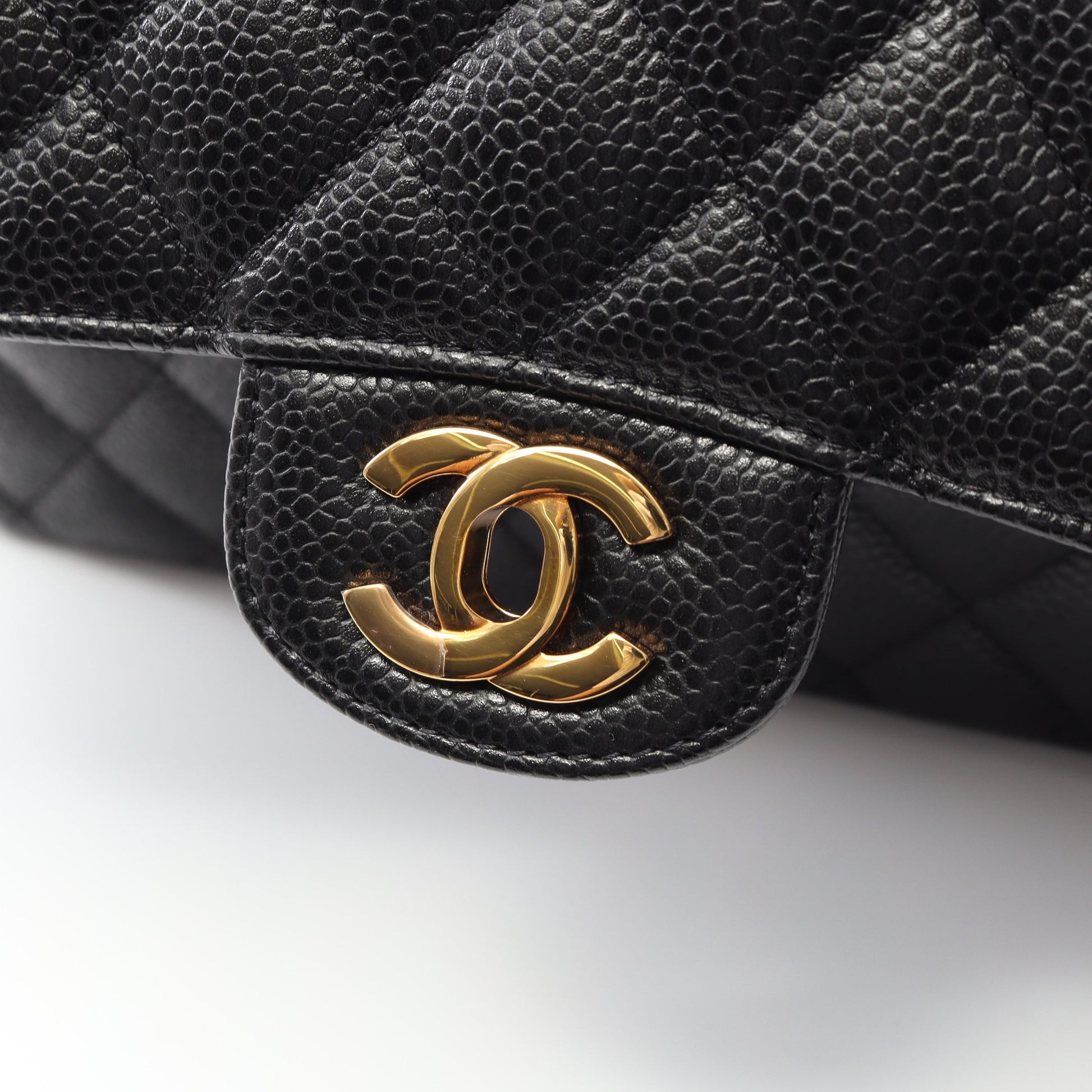 マトラッセ Wフラップ Wチェーンショルダーバッグ キャビアスキン ブラック ゴールド金具 シャネル バッグ CHANEL