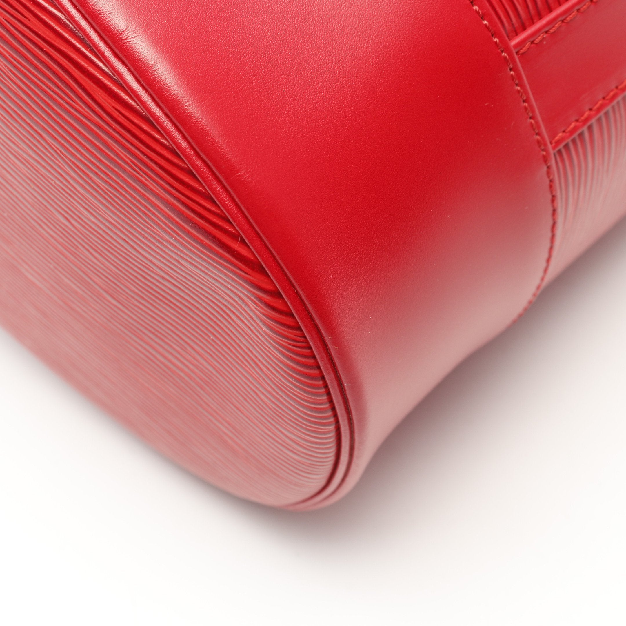 ランドネPM エピ カスティリアンレッド ショルダーバッグ レザー