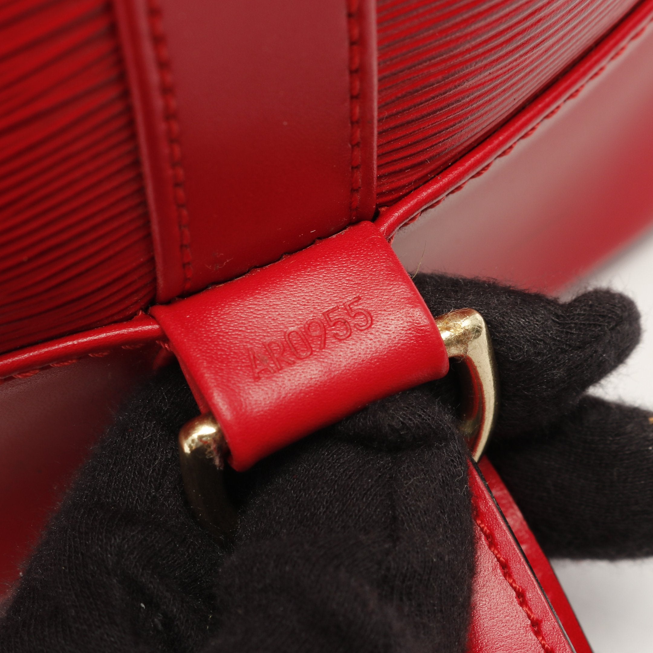 ランドネPM エピ カスティリアンレッド ショルダーバッグ レザー