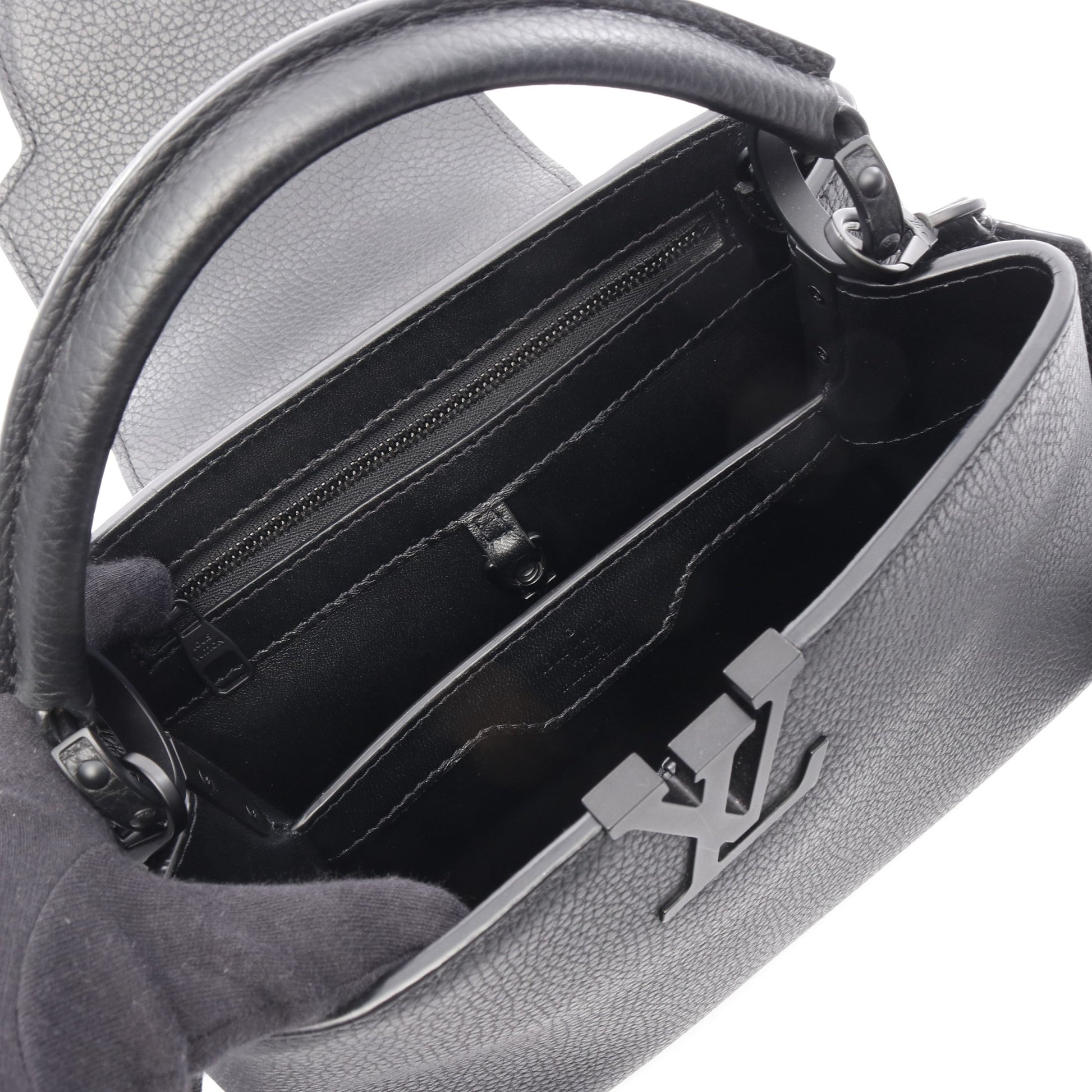 カプシーヌBB ハンドバッグ トリヨンレザー ブラック 2WAY ルイヴィトン バッグ LOUIS VUITTON
