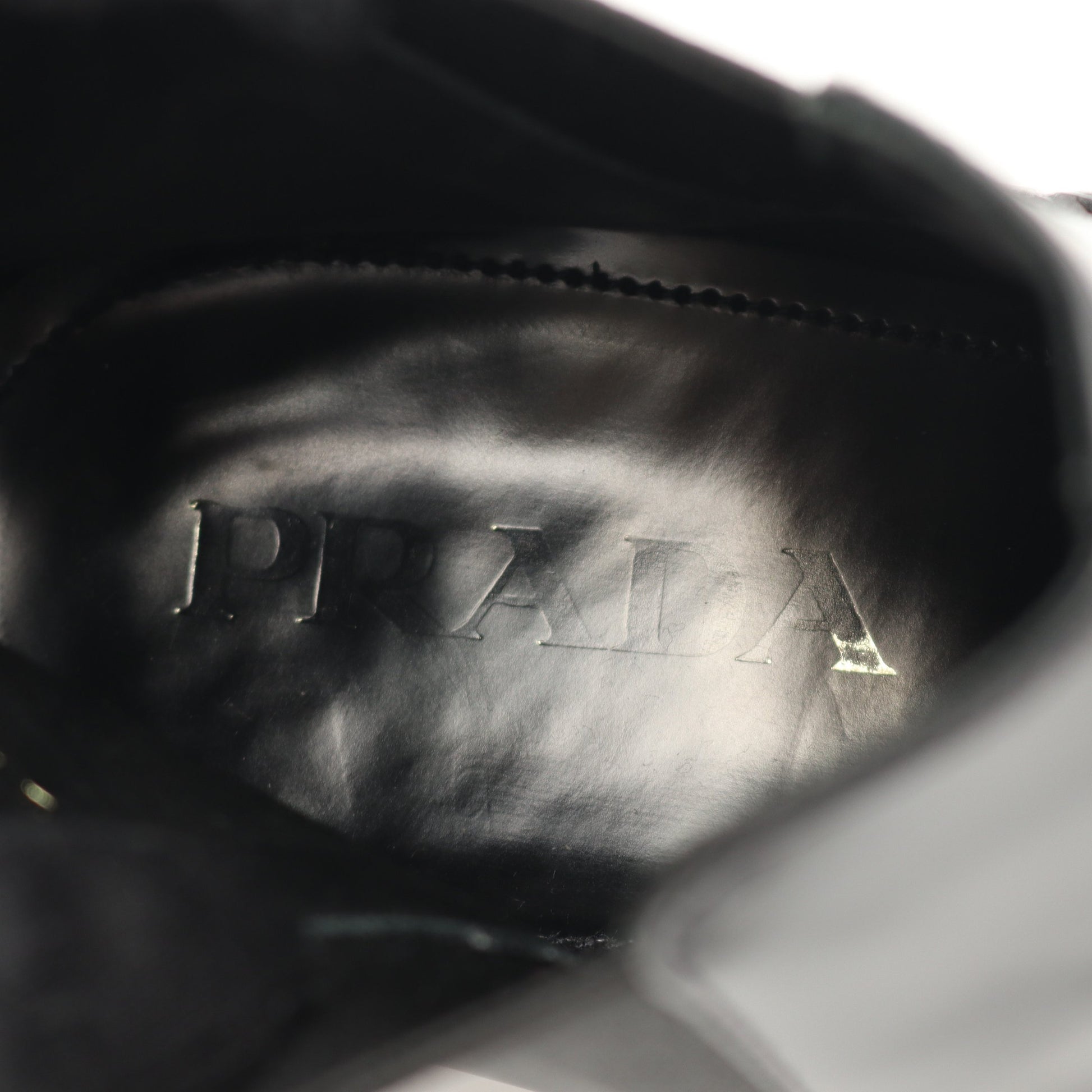 サイドゴアブーツ レザー ブラック プラダ シューズ PRADA
