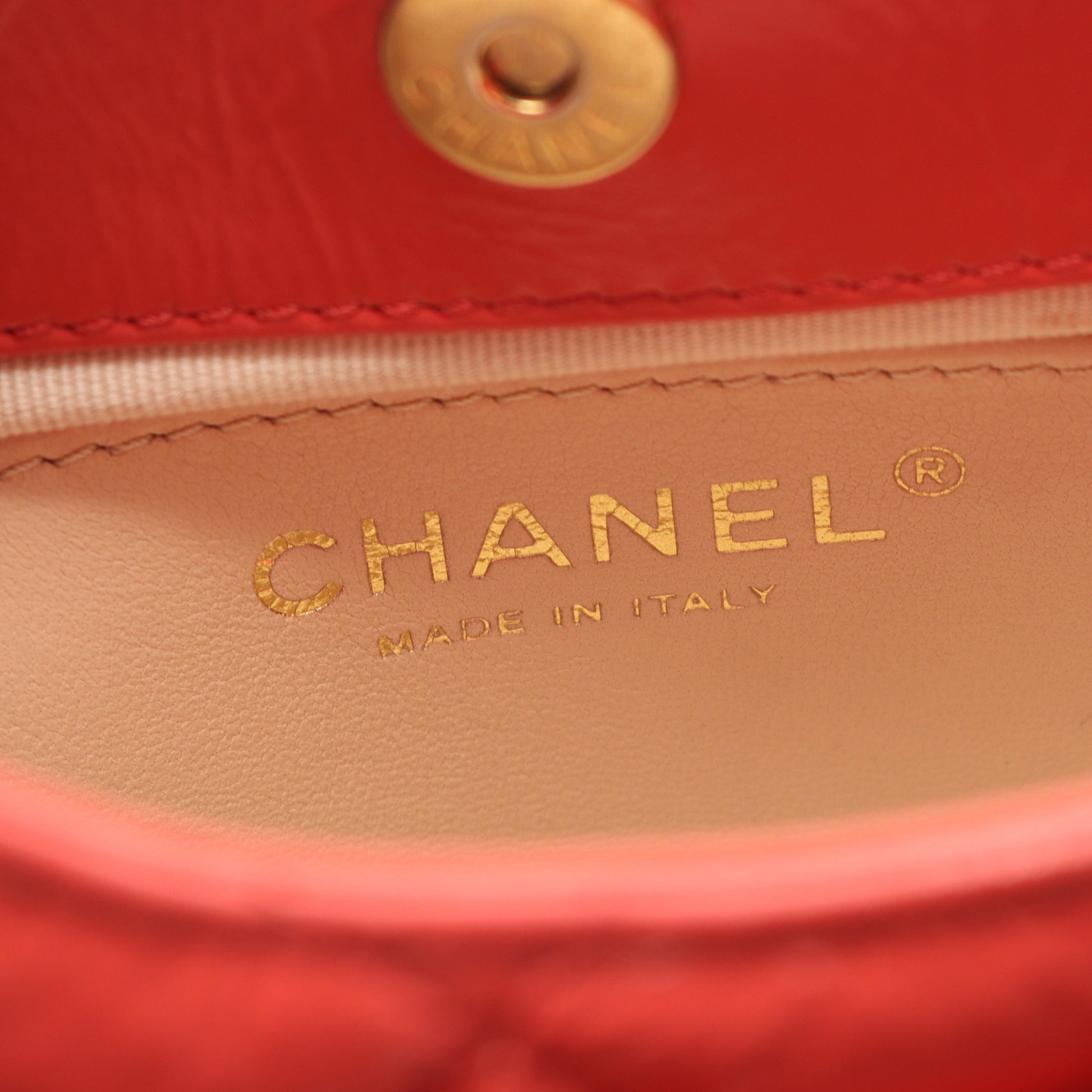 マトラッセ スモールホーボー チェーンショルダーバッグ レザー コーラルピンク ゴールド金具 シャネル バッグ CHANEL