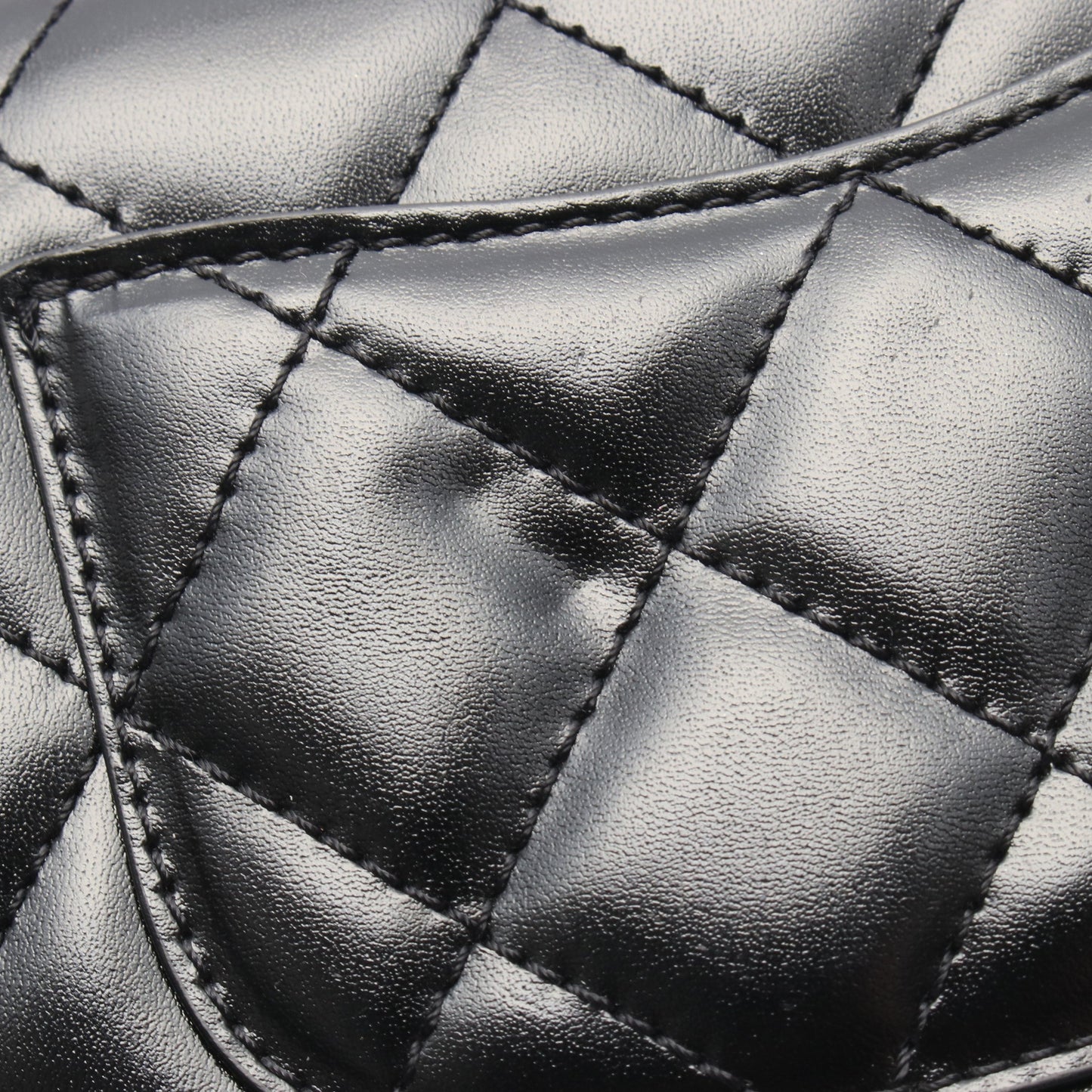マトラッセ ウエストバッグ ボディバッグ レザー ブラック ゴールド金具 シャネル バッグ CHANEL
