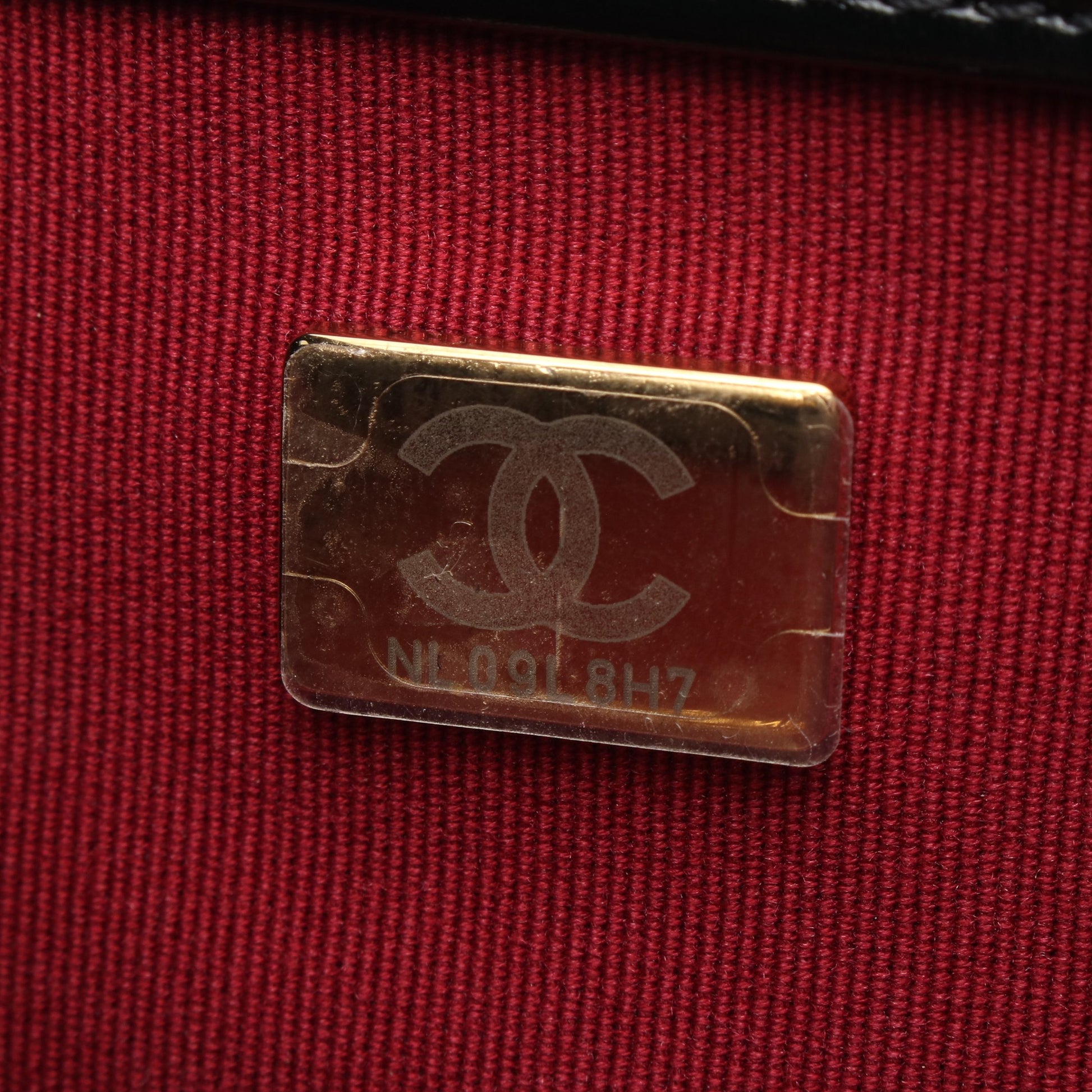 マトラッセ ウエストバッグ ボディバッグ レザー ブラック ゴールド金具 シャネル バッグ CHANEL
