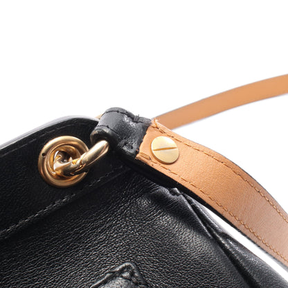 マトラッセ ショルダーバッグ レザー ブラック ゴールド金具 シャネル バッグ CHANEL