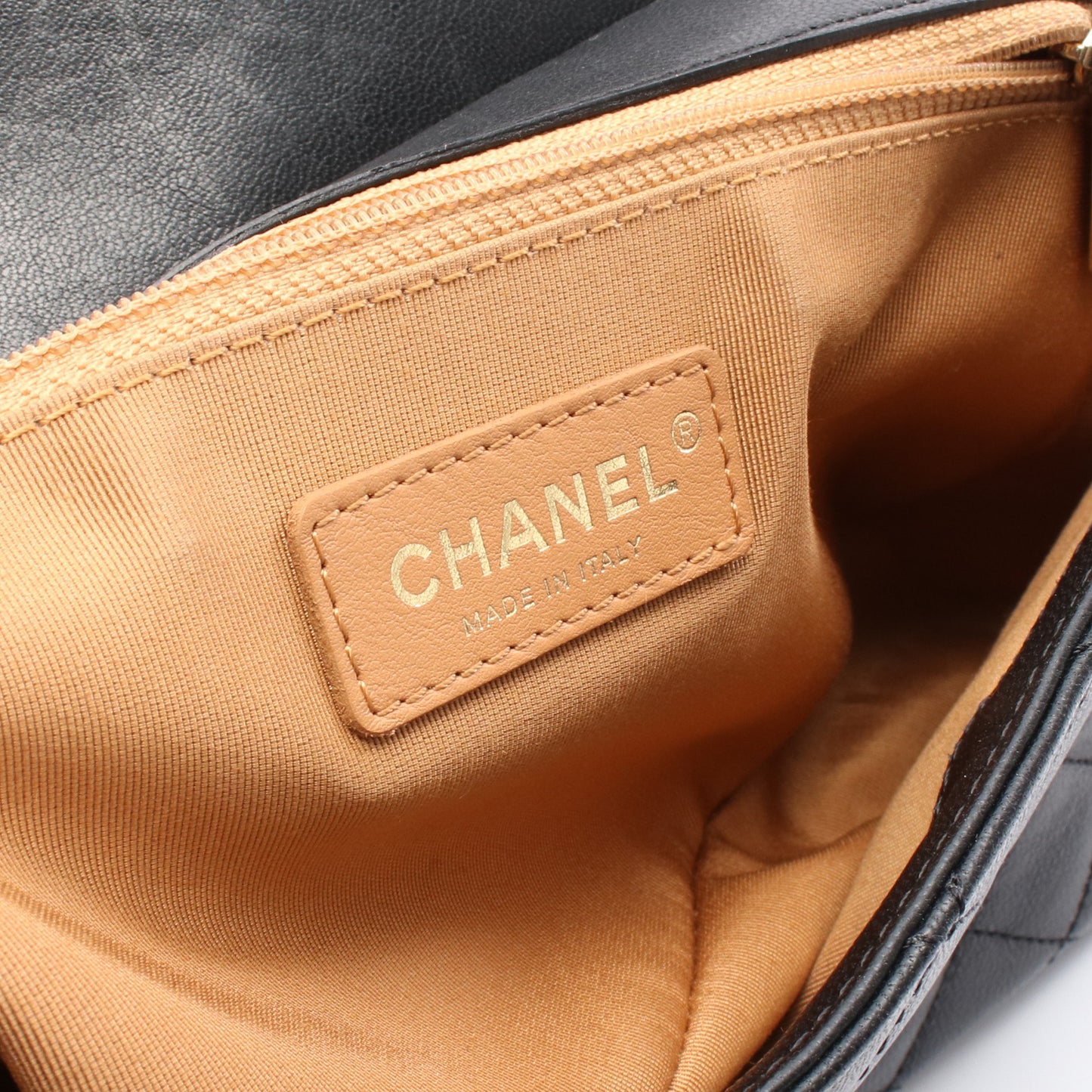 マトラッセ ショルダーバッグ レザー ブラック ゴールド金具 シャネル バッグ CHANEL