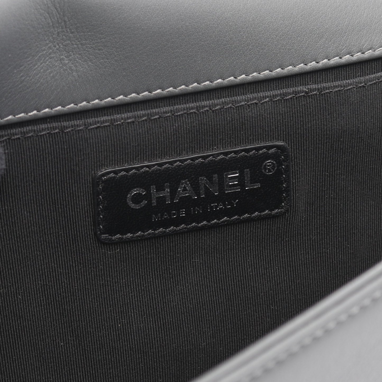 ボーイシャネル チェーンショルダーバッグ ツイード レザー グレー アンティークシルバー金具 シャネル バッグ CHANEL
