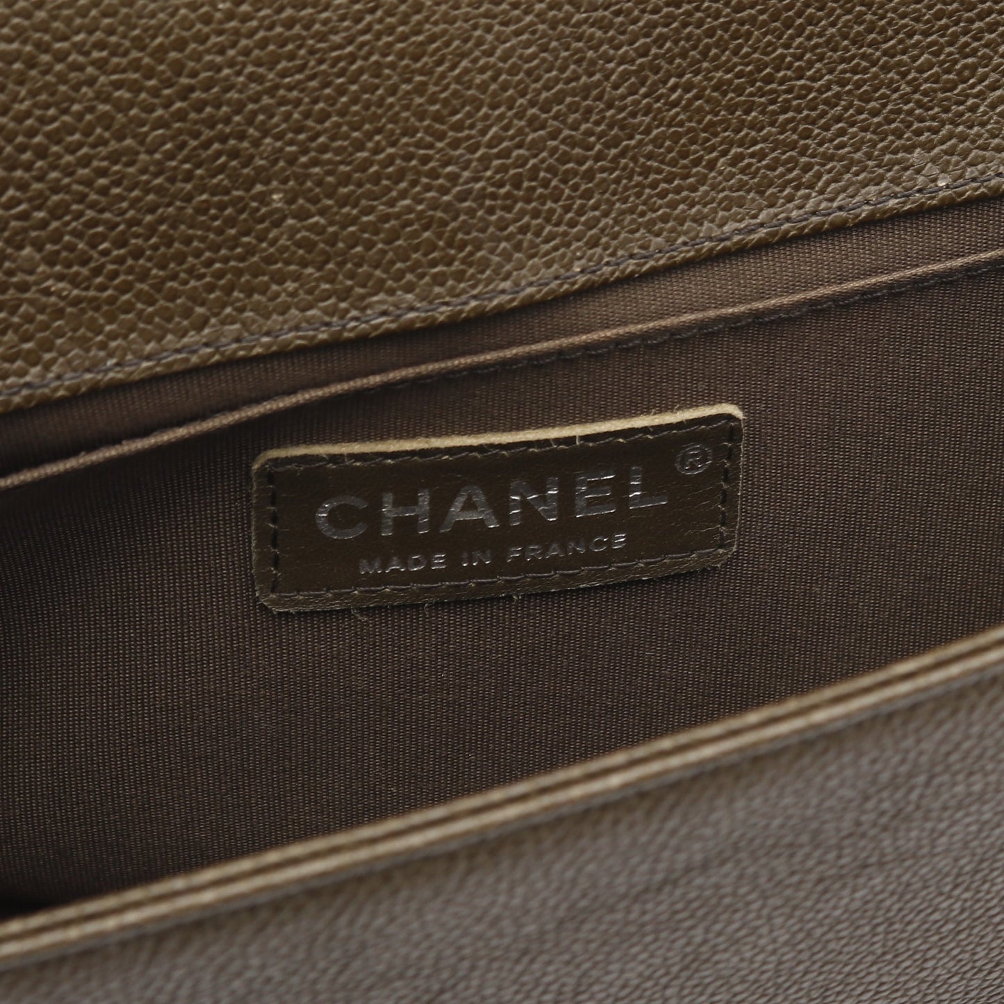 ボーイシャネル チェーンショルダーバッグ キャビアスキン カーキブラウン アンティークシルバー金具 シャネル バッグ CHANEL
