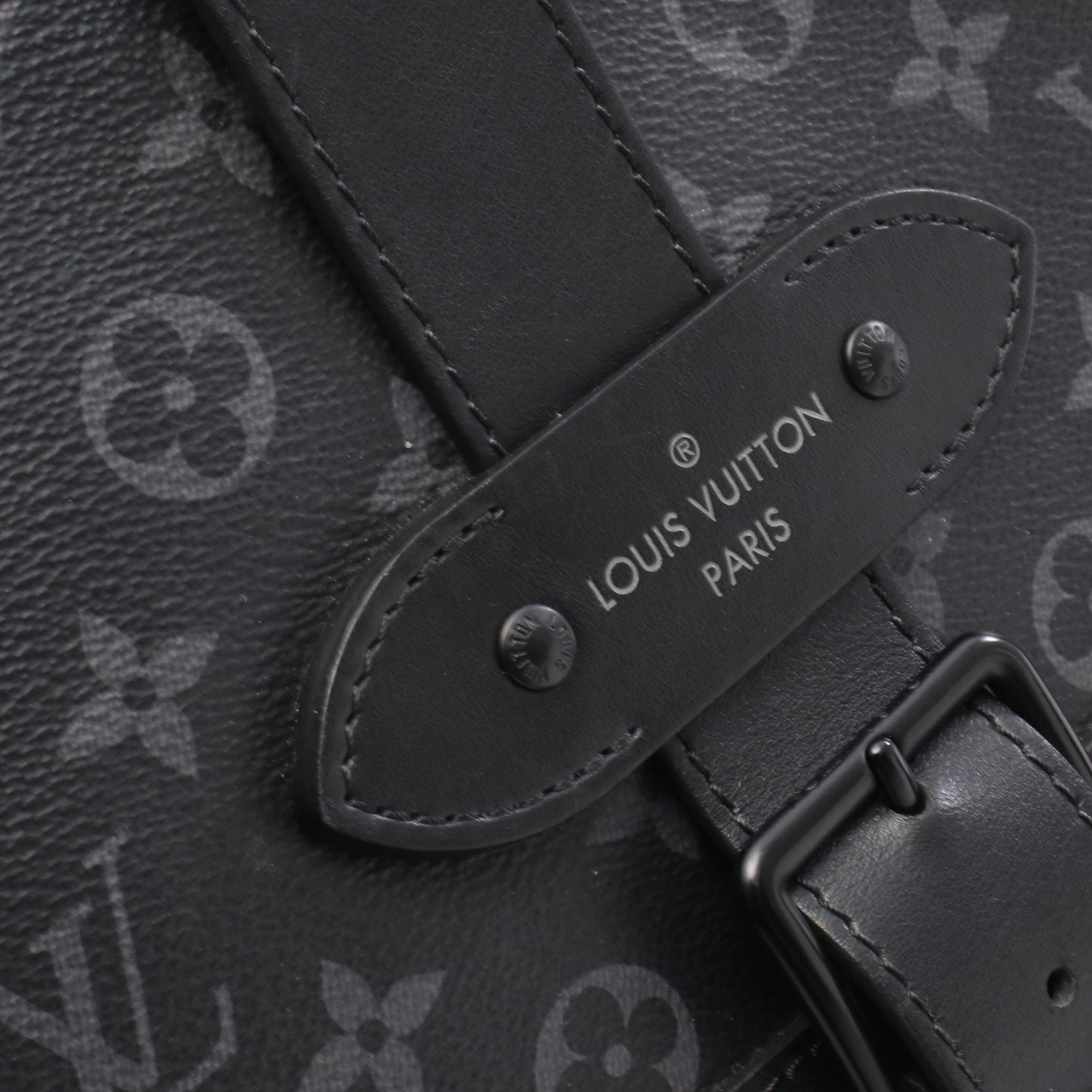 ソミュール メッセンジャー モノグラムエクリプス ショルダーバッグ PVC レザー ブラック ルイヴィトン バッグ LOUIS VUITTON