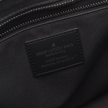 メッセンジャーヴォワヤージュPM モノグラムエクリプス ショルダーバッグ PVC レザー ブラック ルイヴィトン バッグ LOUIS VUITTON