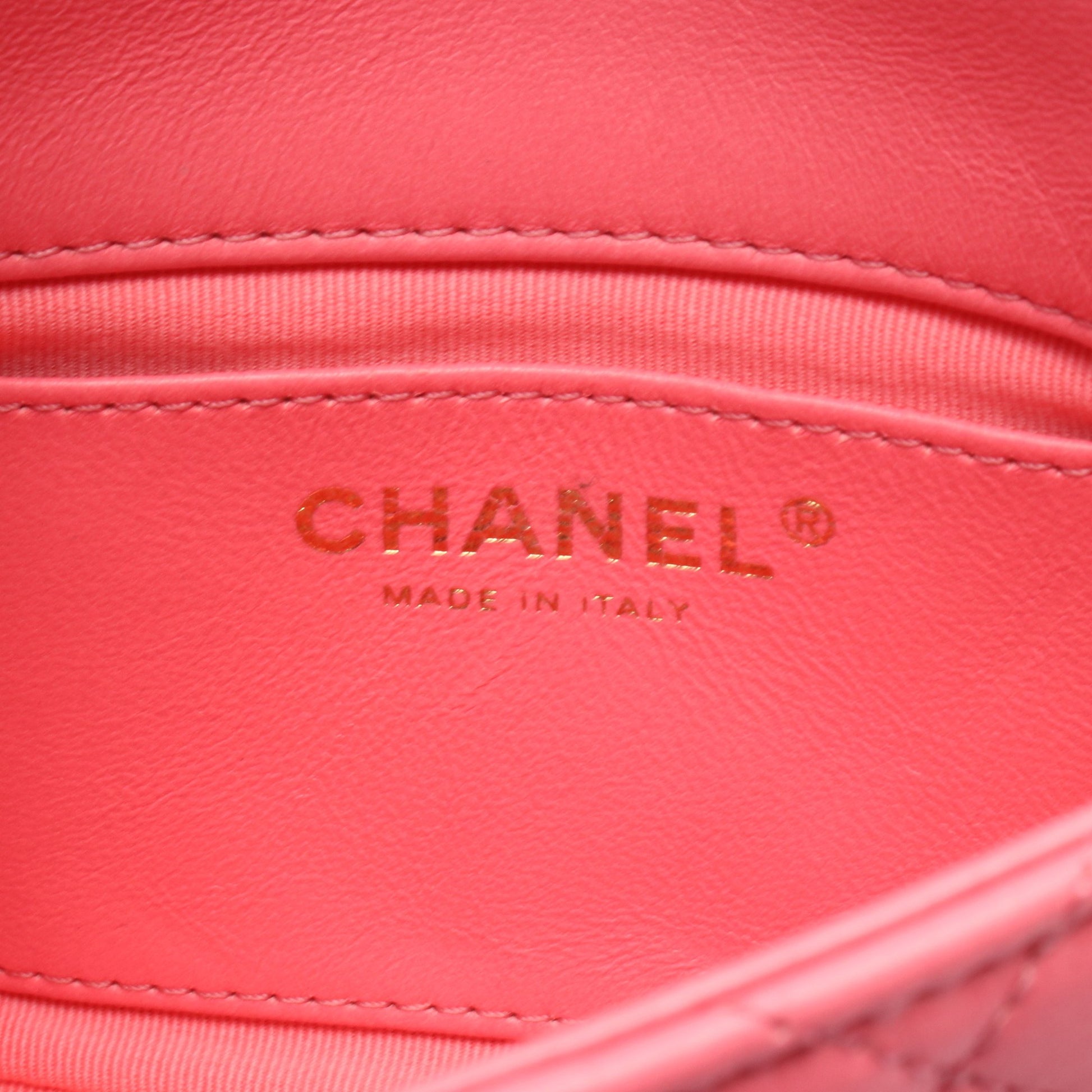 マトラッセ チェーンショルダーバッグ レザー ピンク ゴールド金具 シャネル バッグ CHANEL