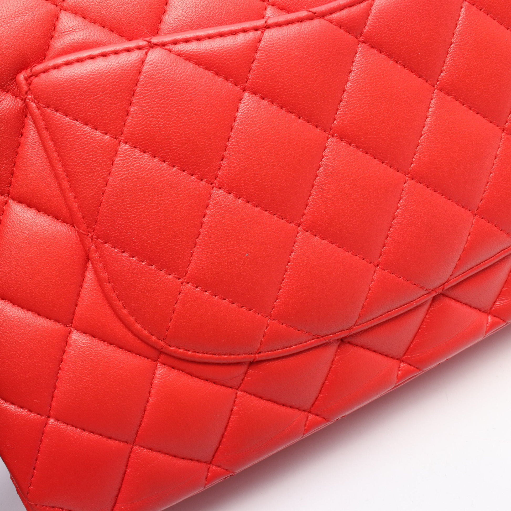 マトラッセ Wフラップ Wチェーンショルダーバッグ レザー レッド シルバー金具 シャネル バッグ CHANEL