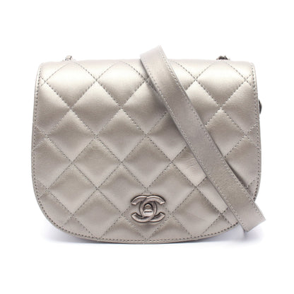 チェーンショルダーバッグ レザー シャンパンゴールド シルバー金具 シャネル バッグ CHANEL