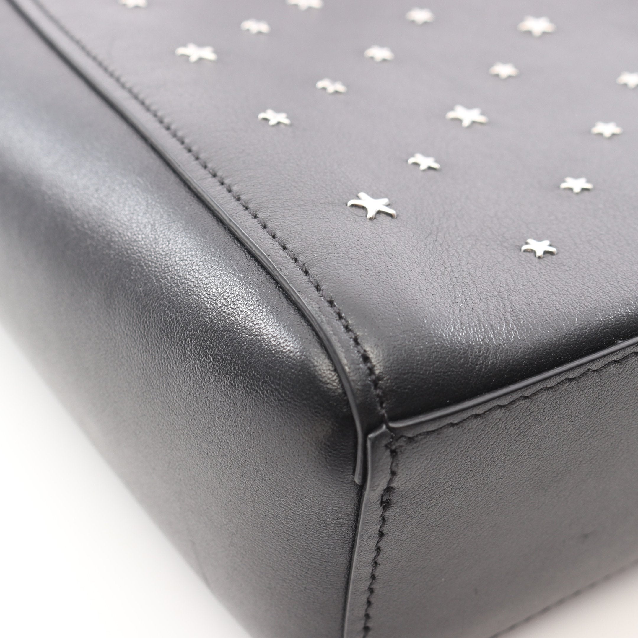 BRIA TOTE N/S ハンドバッグ トートバッグ レザー ブラック スター