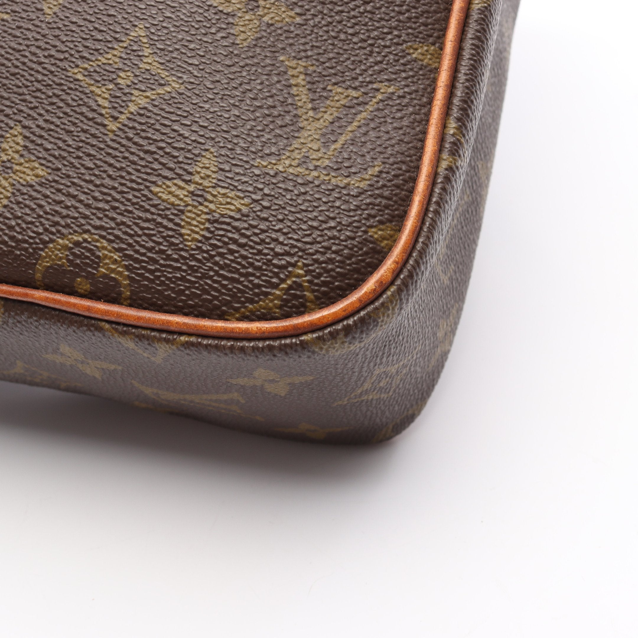 プチマルソー モノグラム ショルダーバッグ PVC レザー ブラウン ルイ