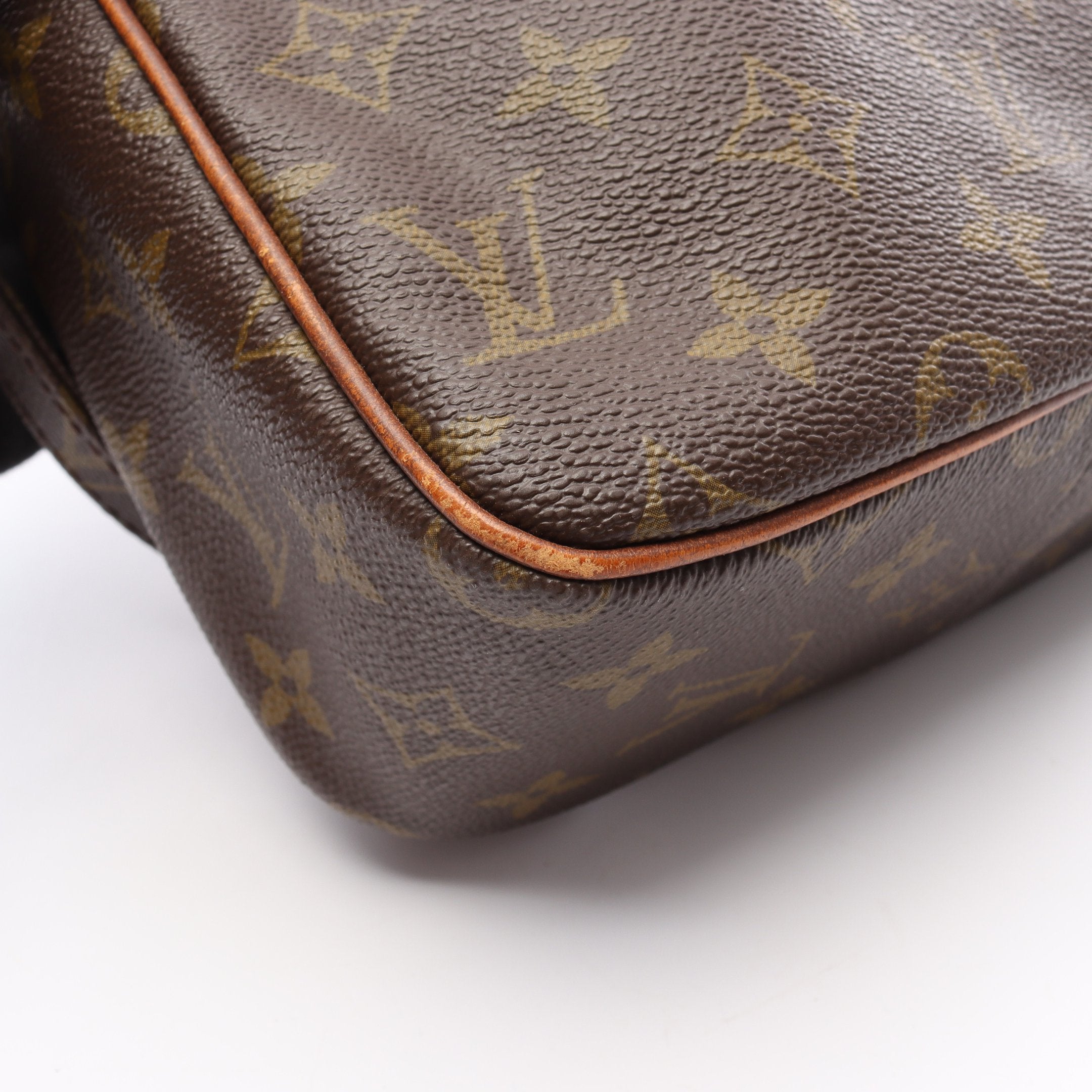 プチマルソー モノグラム ショルダーバッグ PVC レザー ブラウン ルイ