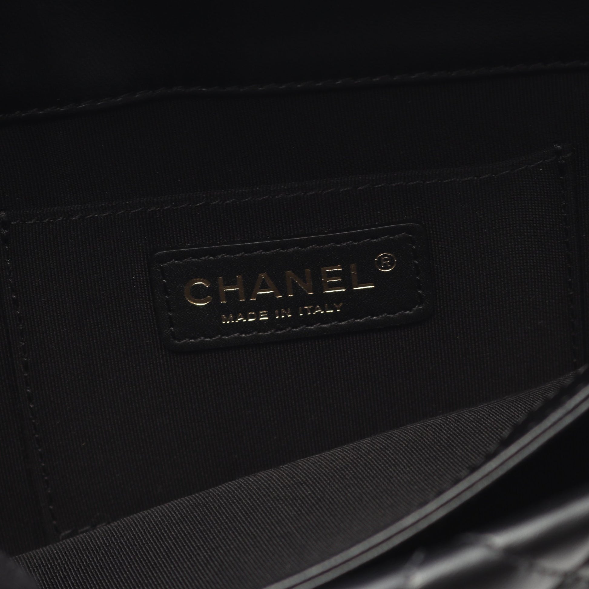 マトラッセ クラッチバッグ ラムスキン ブラック ゴールド金具 シャネル バッグ CHANEL