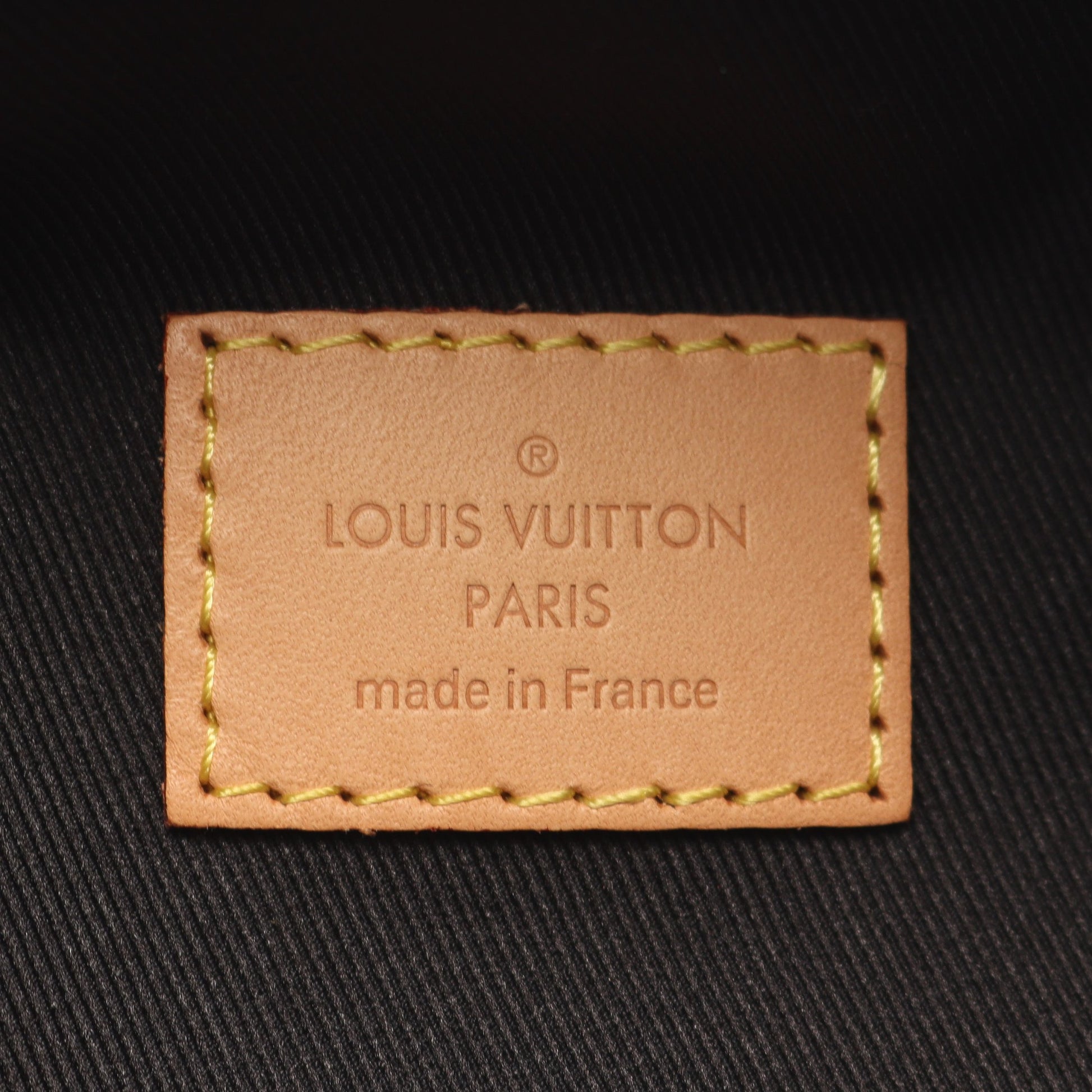 バムバッグ モノグラム ボディバッグ ウエストバッグ PVC レザー ブラウン ルイヴィトン バッグ LOUIS VUITTON