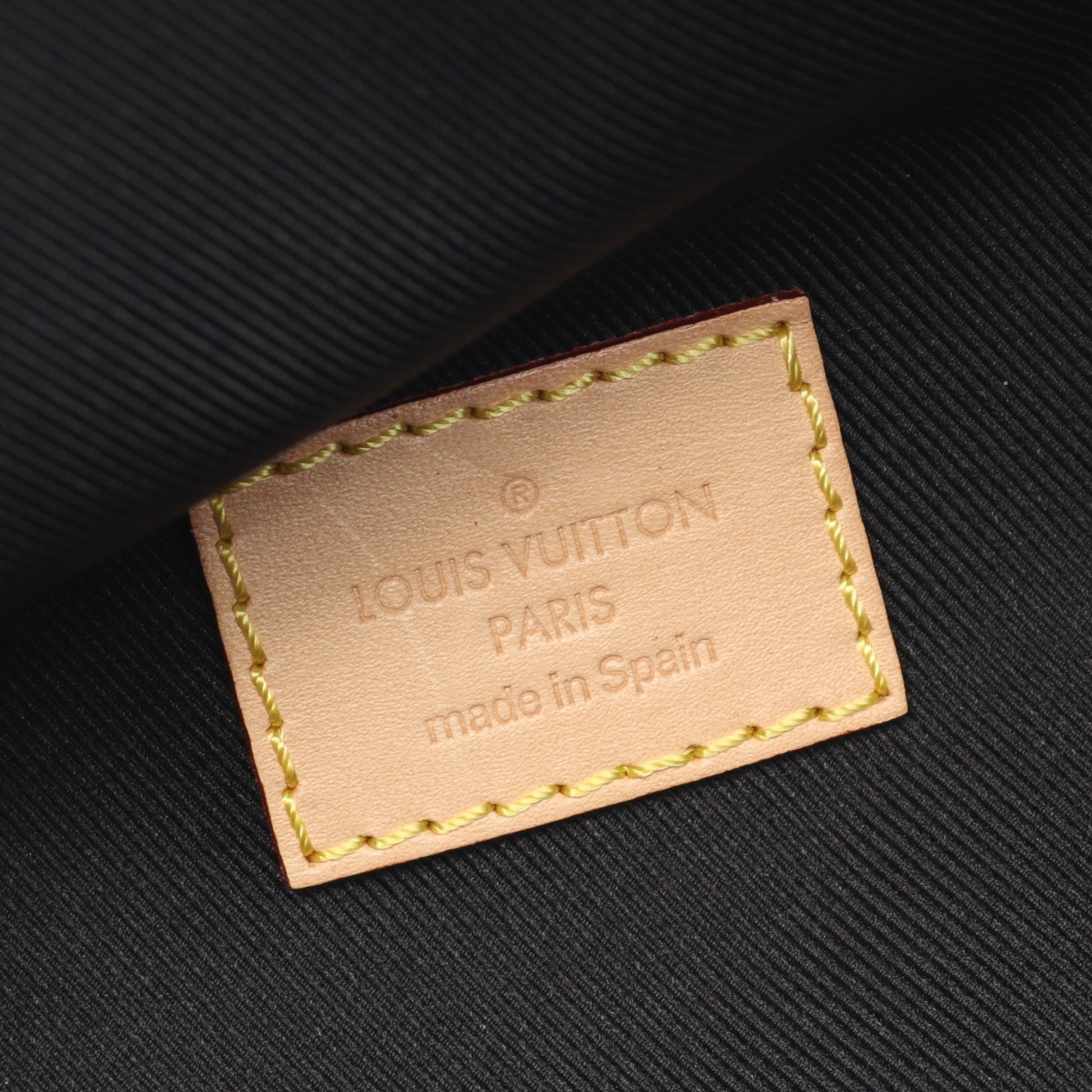 バムバッグ モノグラム ボディバッグ ウエストバッグ PVC レザー ブラウン ルイヴィトン バッグ LOUIS VUITTON
