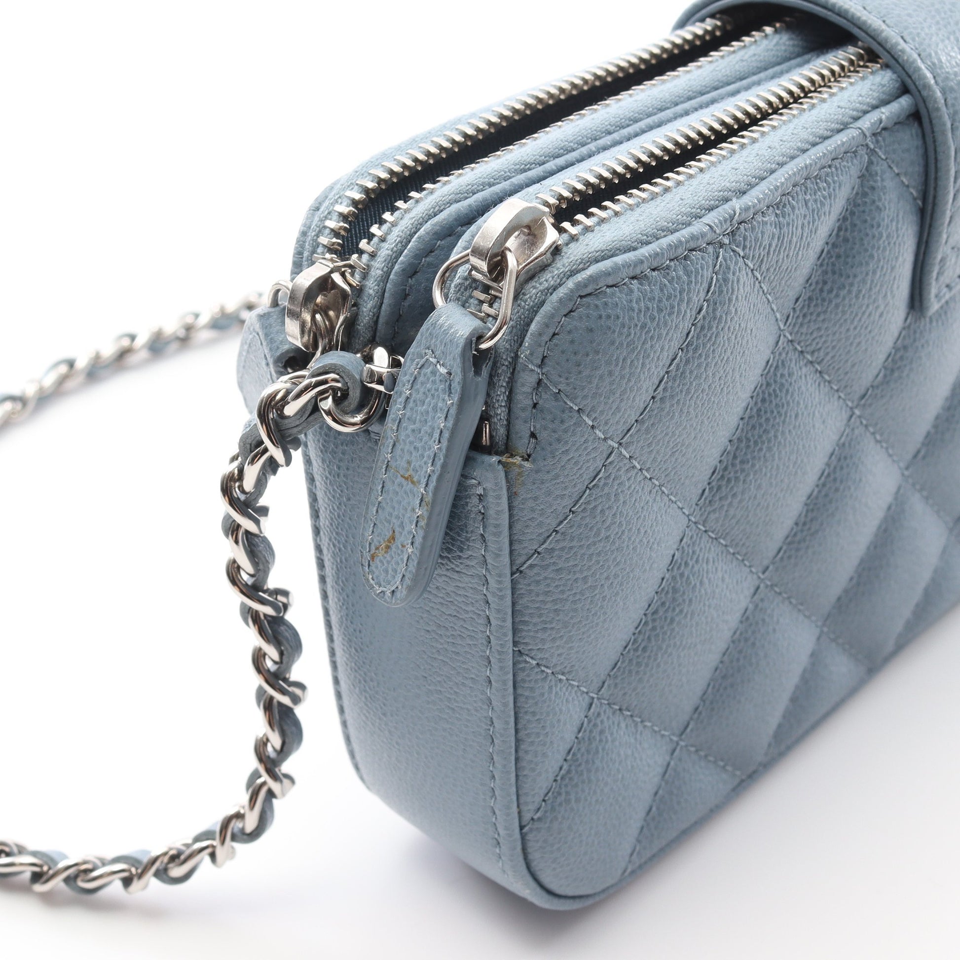 ハーフココマーク マトラッセ チェーンウォレット キャビアスキン ライトブルー シルバー金具 シャネル バッグ CHANEL