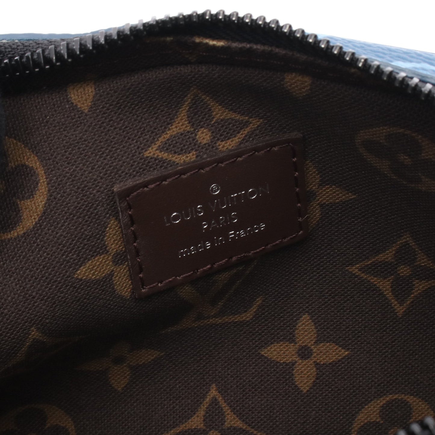 ナノ アルファ ウェアラブル ウォレット モノグラム ショルダーバッグ PVC レザー ブルー ルイヴィトン バッグ LOUIS VUITTON