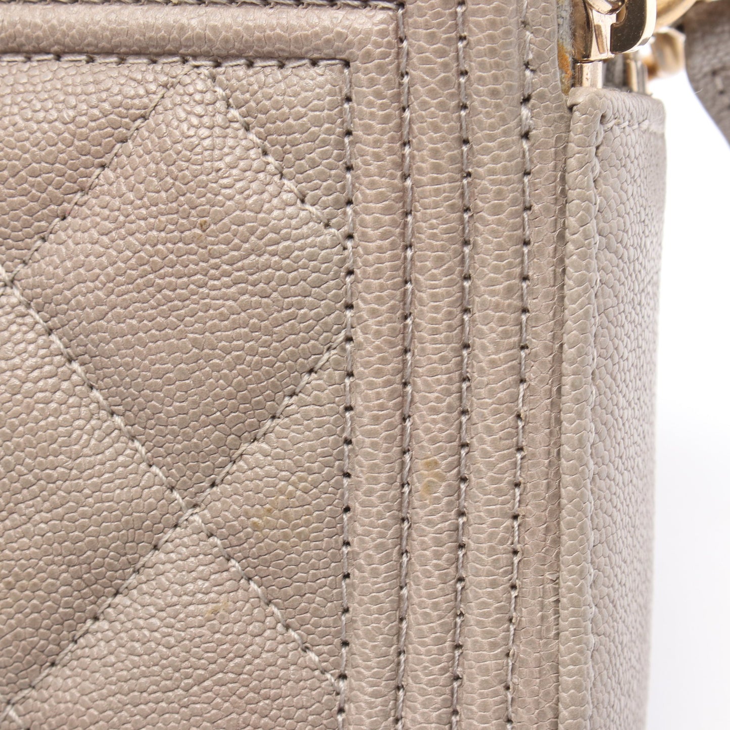 ボーイシャネル チェーンウォレット キャビアスキン グレーベージュ ゴールド金具 シャネル バッグ CHANEL