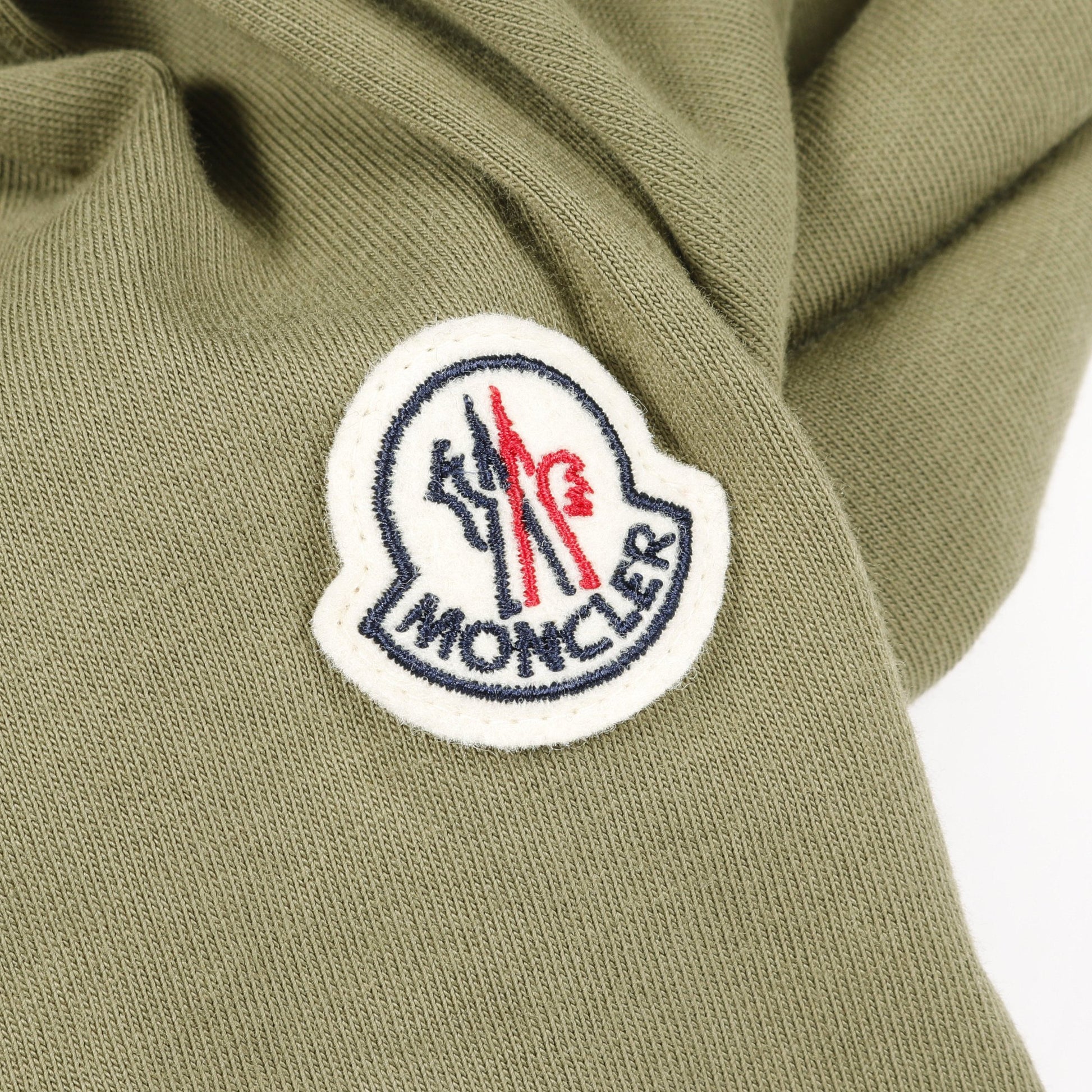 サファリイニシャルプリント Tシャツ クルーネック コットン カーキグリーン モンクレール トップス MONCLER