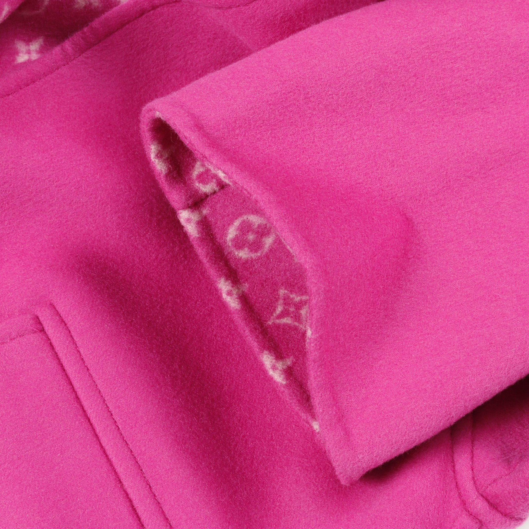 【極上美品】LOUIS VITTON ルイヴィトンハーフトレンチコートピンク コート ウール シルク ピンクパープル フード付き 裏地