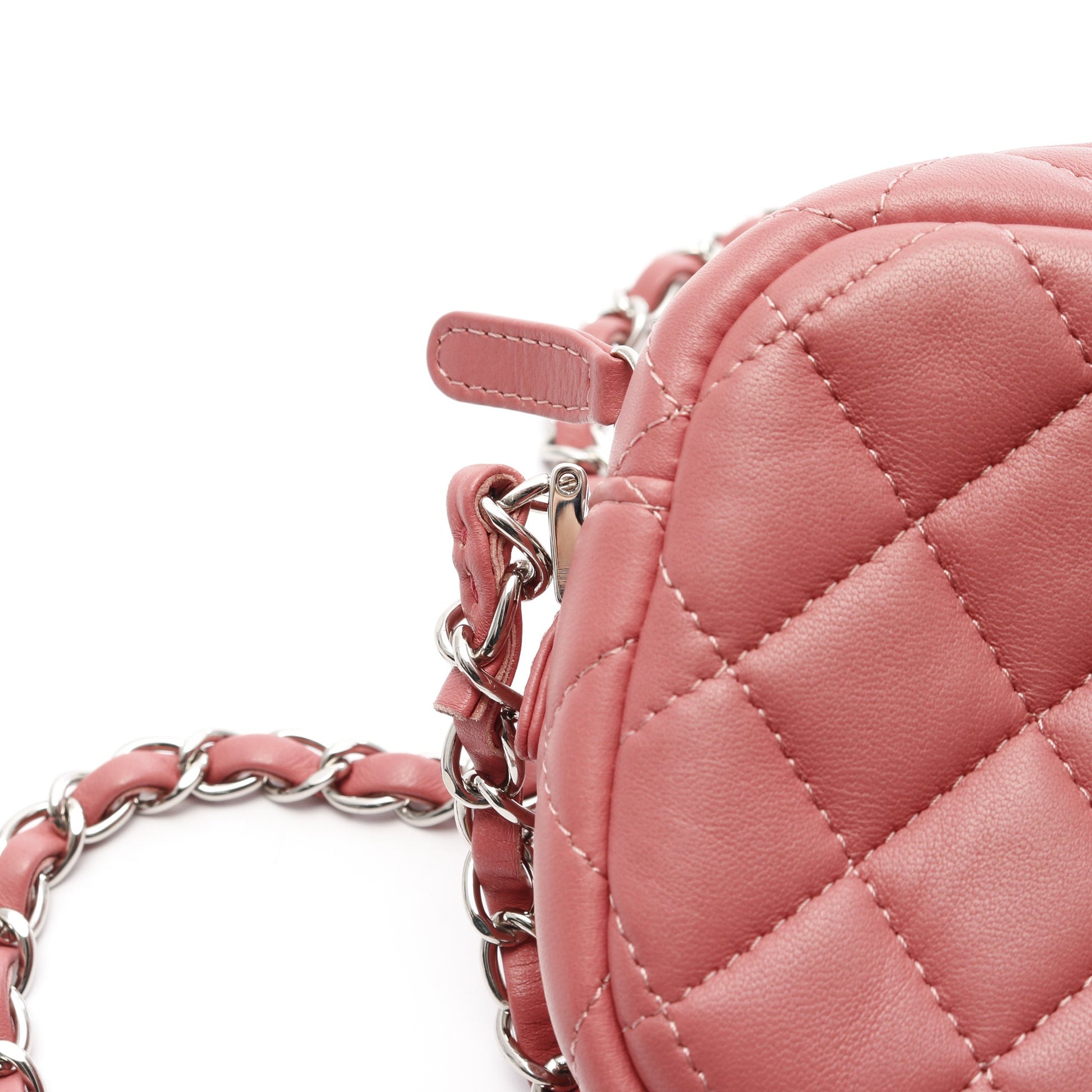 マトラッセ チェーンショルダーバッグ ラムスキン ピンク シルバー金具 シャネル バッグ CHANEL