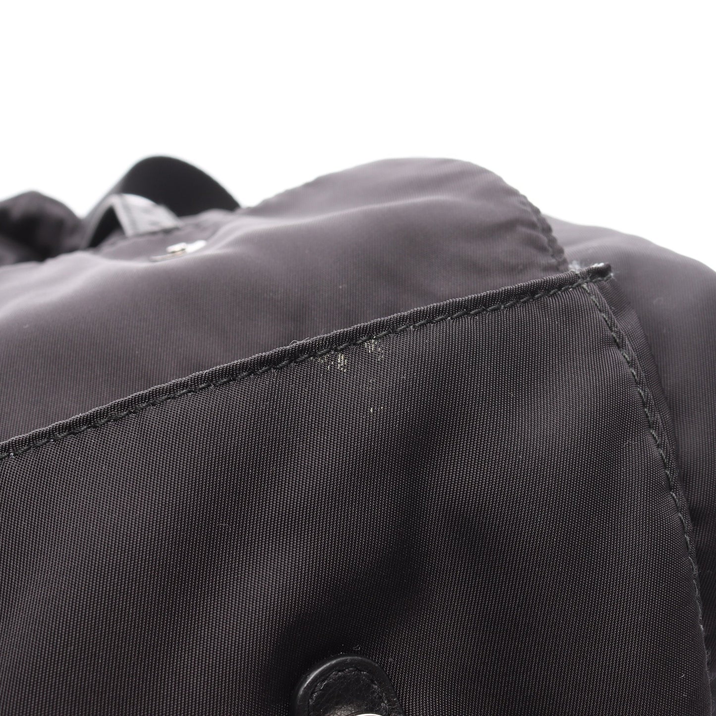 VELA バックパック リュックサック ナイロン レザー ブラック スタッズ プラダ バッグ PRADA