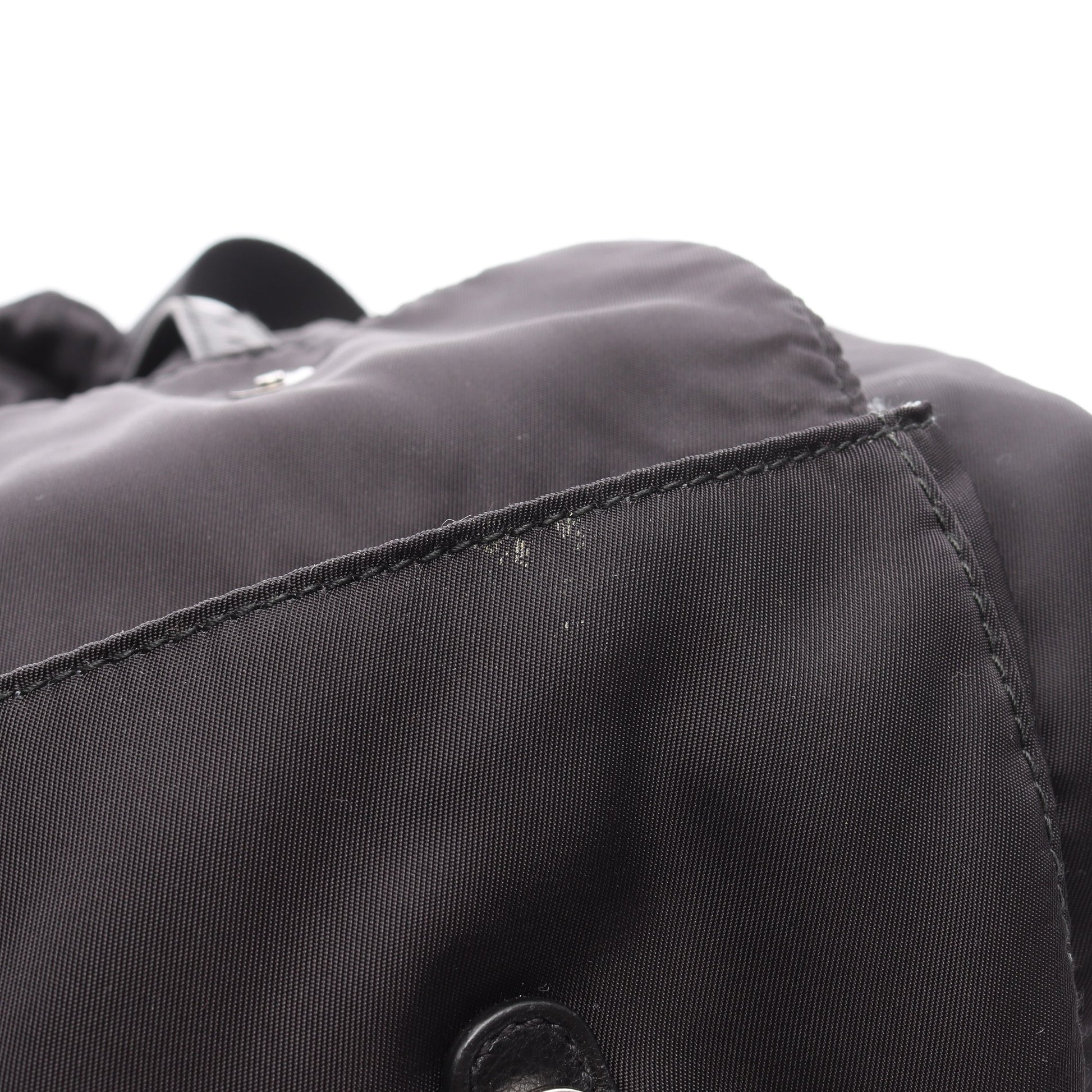 VELA バックパック リュックサック ナイロン レザー ブラック スタッズ プラダ バッグ PRADA