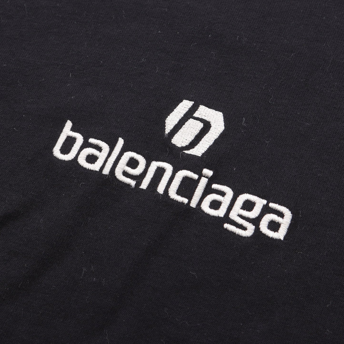 ロゴ刺繡 Tシャツ コットン ブラック バレンシアガ トップス BALENCIAGA