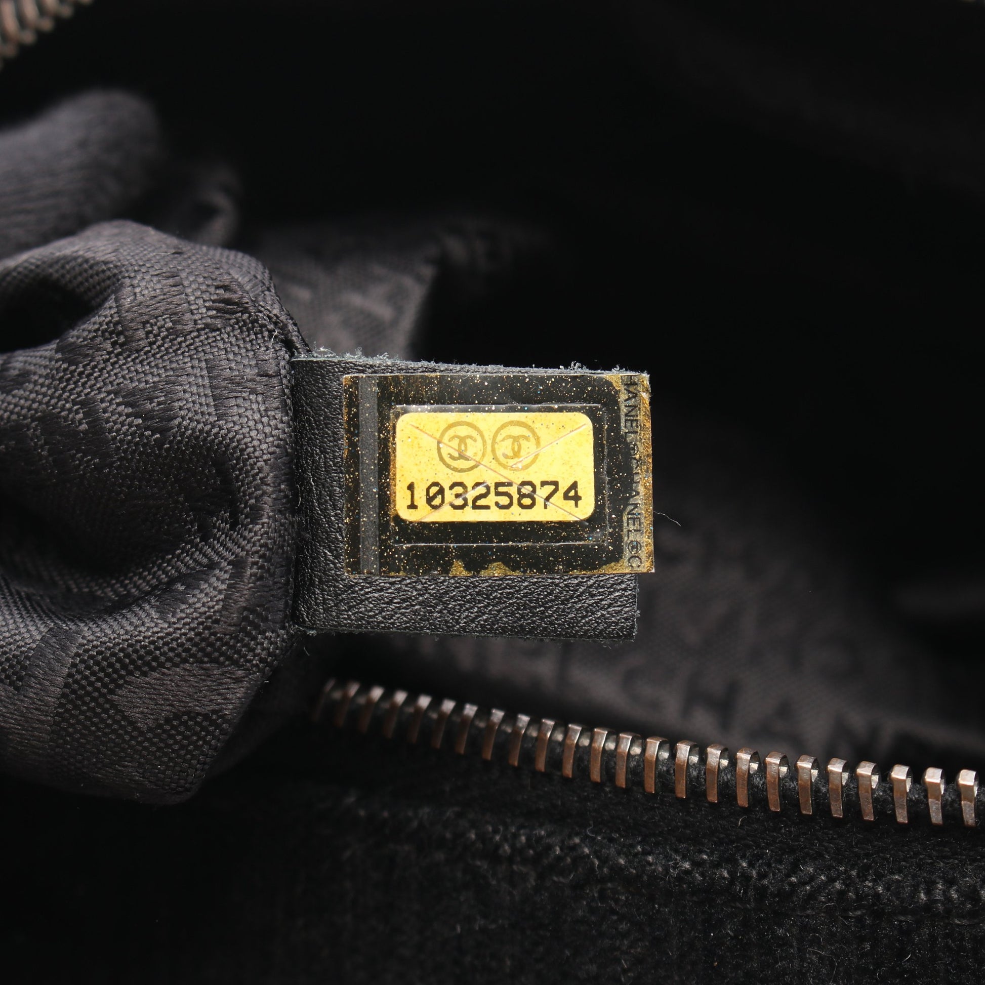 ココマーク チェーンハンドバッグ ベロア ブラック シルバー金具 シャネル バッグ CHANEL