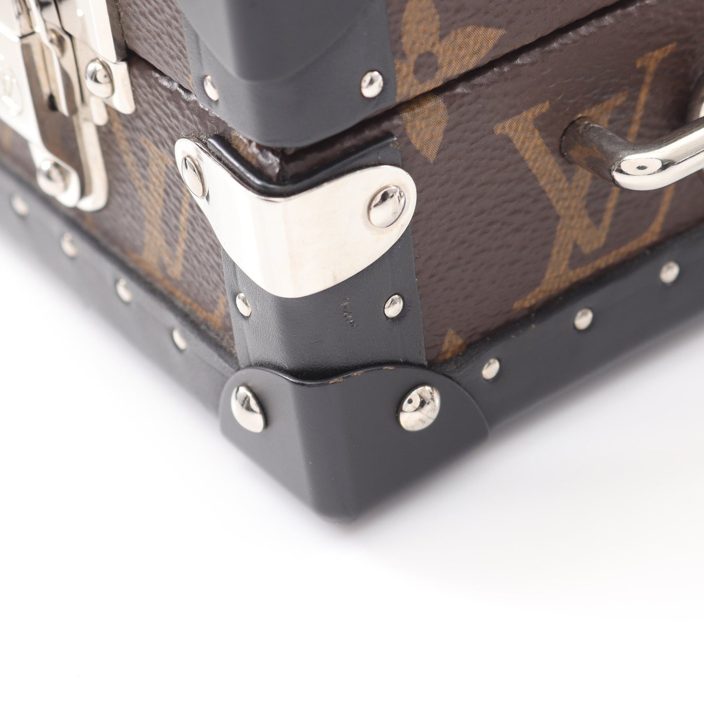 クラッチ ボックス モノグラムマカサー ショルダーバッグ PVC レザー ブラウン ブラック ルイヴィトン バッグ LOUIS VUITTON
