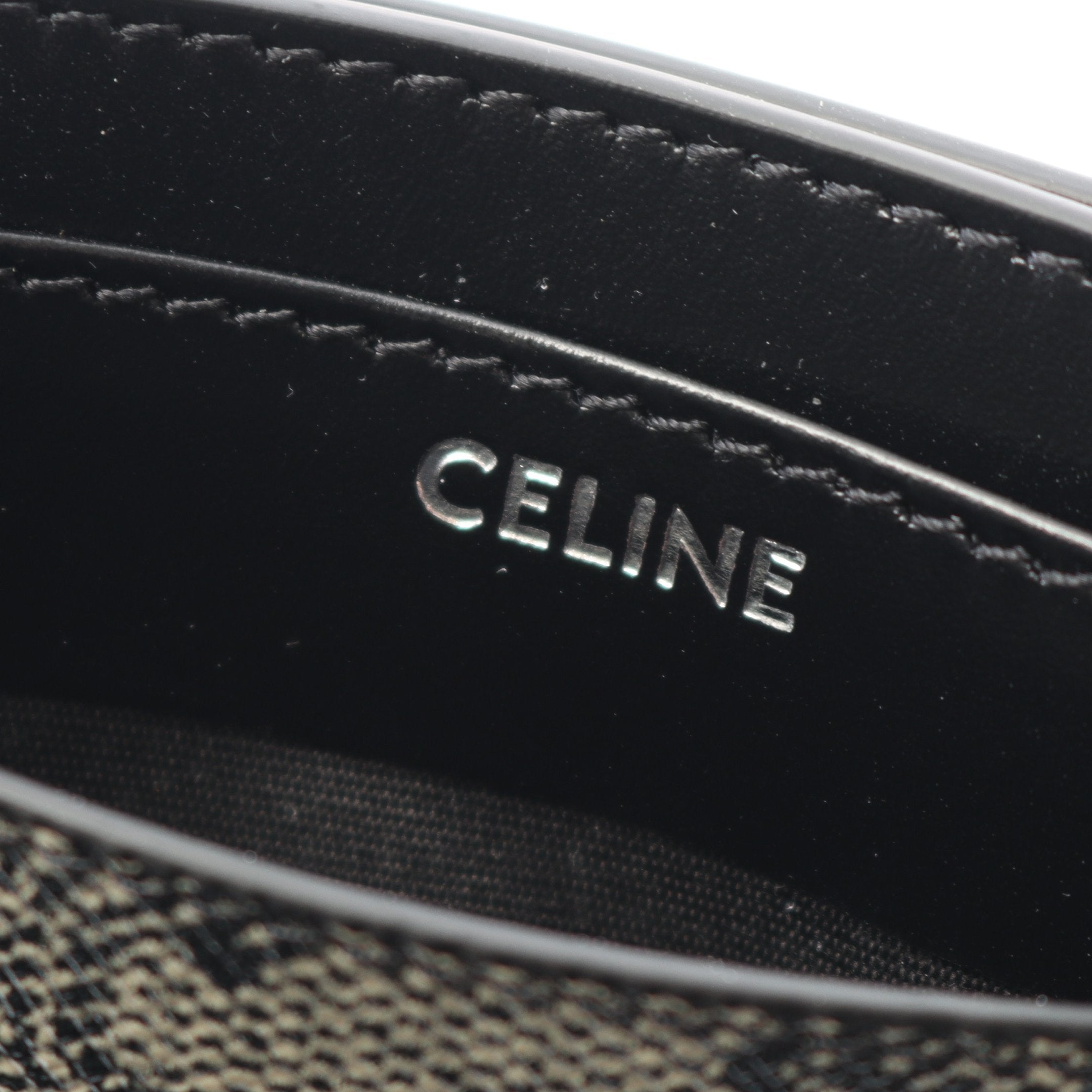 箱付き CELINE セリーヌ ロゴ トリオンフ PVC ケース CELINE セリーヌ トリオンフ チェーン リップケース ブラウン