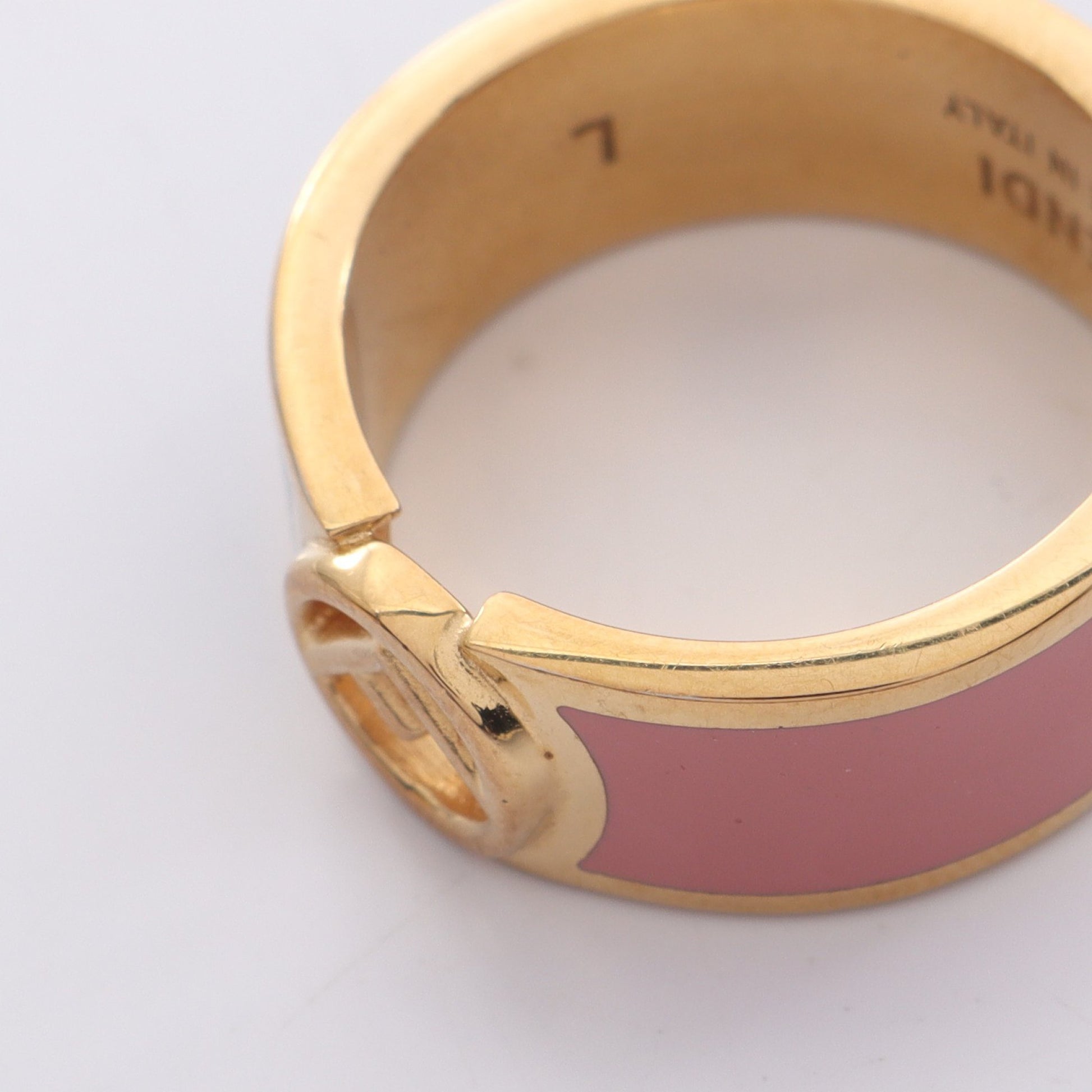 エフ イズ フェンディ リング 指輪 GP ゴールド ピンク ダークグリーン フェンディ アクセサリー FENDI