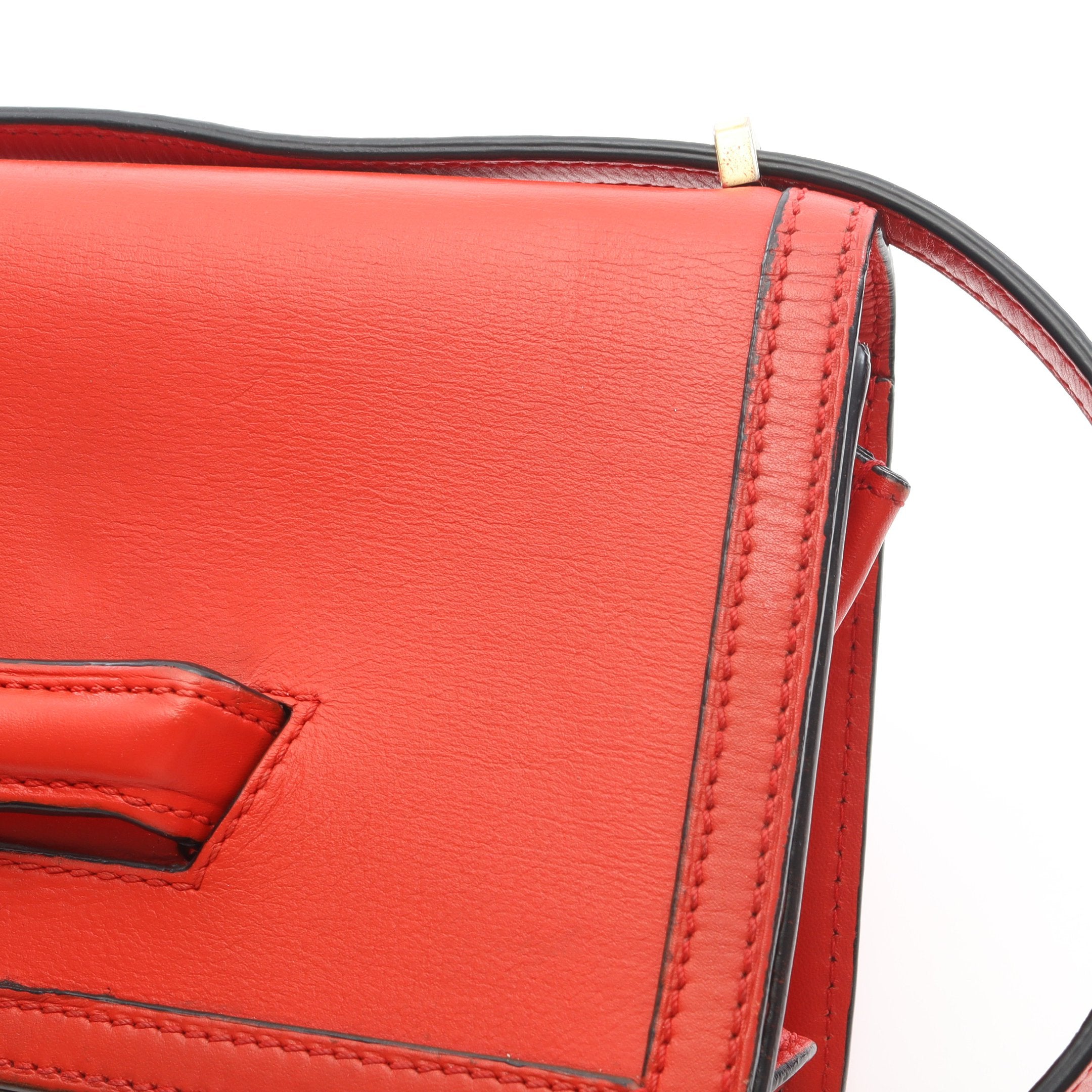 バルセロナ ショルダーバッグ レザー レッド ロエベ – RECLO