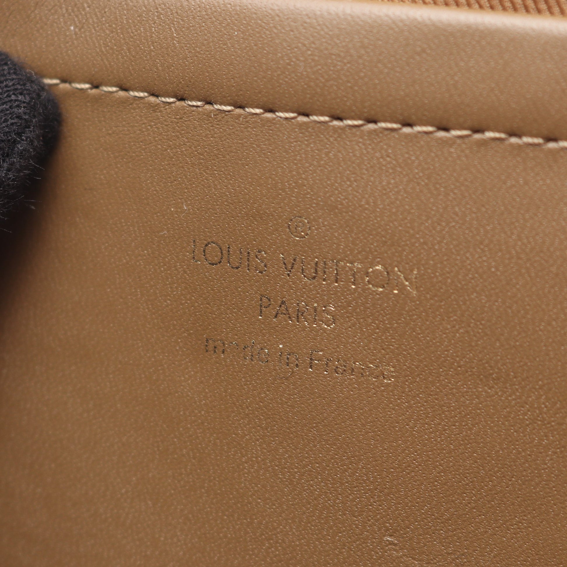 ユーティリティ クロスボディ モノグラム ハンドバッグ PVC レザー ブラウン ルイヴィトン バッグ LOUIS VUITTON