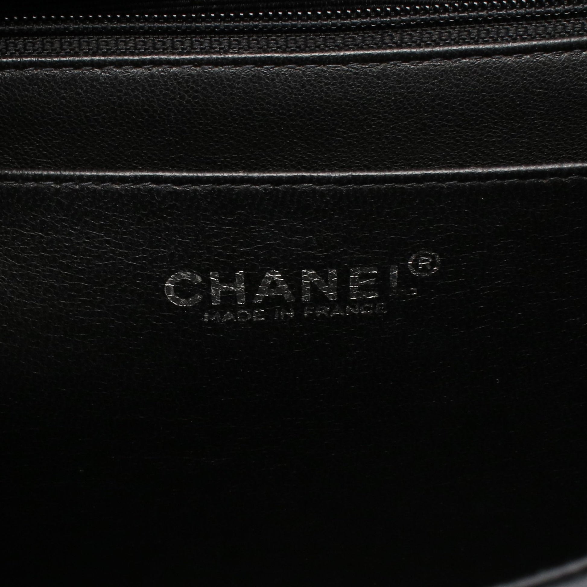 マトラッセ30 シングルフラップ Wチェーンショルダーバッグ キャビアスキン ブラック シルバー金具 シャネル バッグ CHANEL