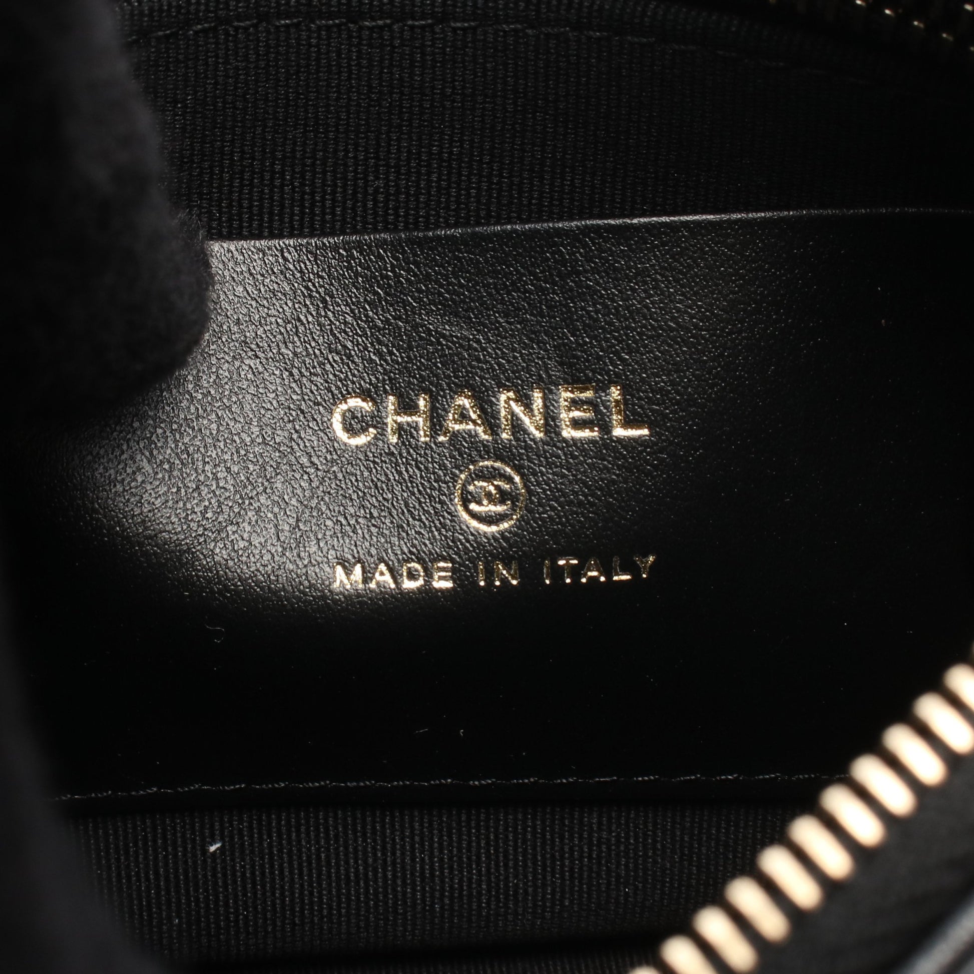 マトラッセ チェーンショルダーバッグ レザー ブラック ゴールド金具 シャネル バッグ CHANEL